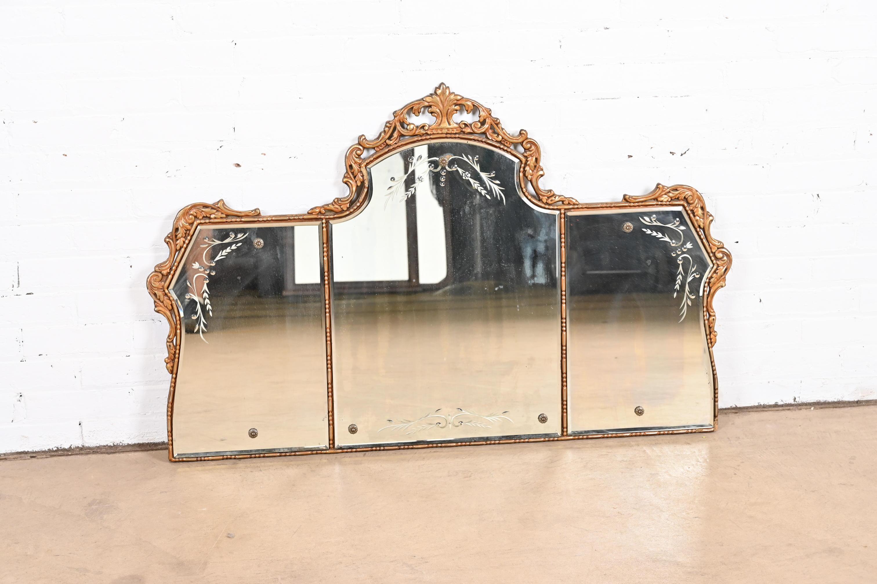 Vintage Italian Rococo Giltwood Triple Mirror In Good Condition In South Bend, IN