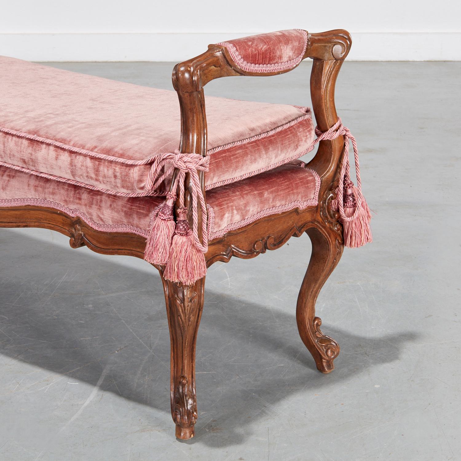Mid-20th Century Vintage Italian Rococo Style Carved Walnut Bench with Rose Velvet Upholstery For Sale