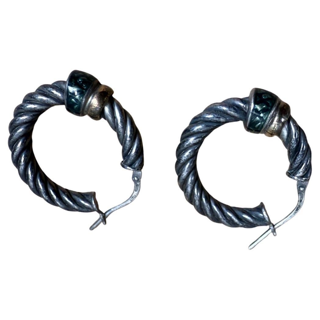 Italian Cable Twist Hoop Earrings Silver and 18K
After David Yurman made Italy
stamped Italy 18kt
15/16 x .25 at thickest point
Preowned vintage wear condition
Refer to images listed