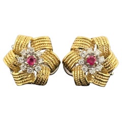Orecchini con diamante