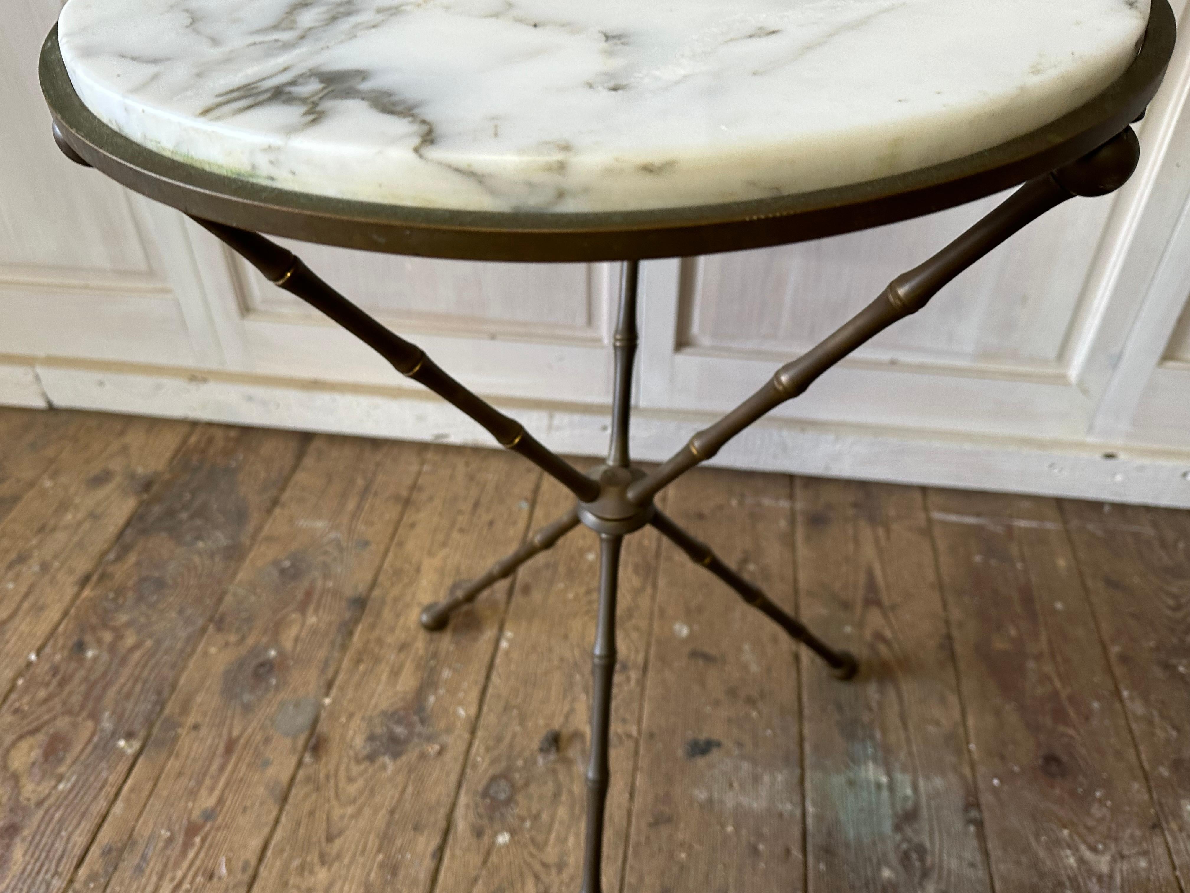 Neoclassical Vintage Italian Round Marble Tripod Side Table or Cocktail Table