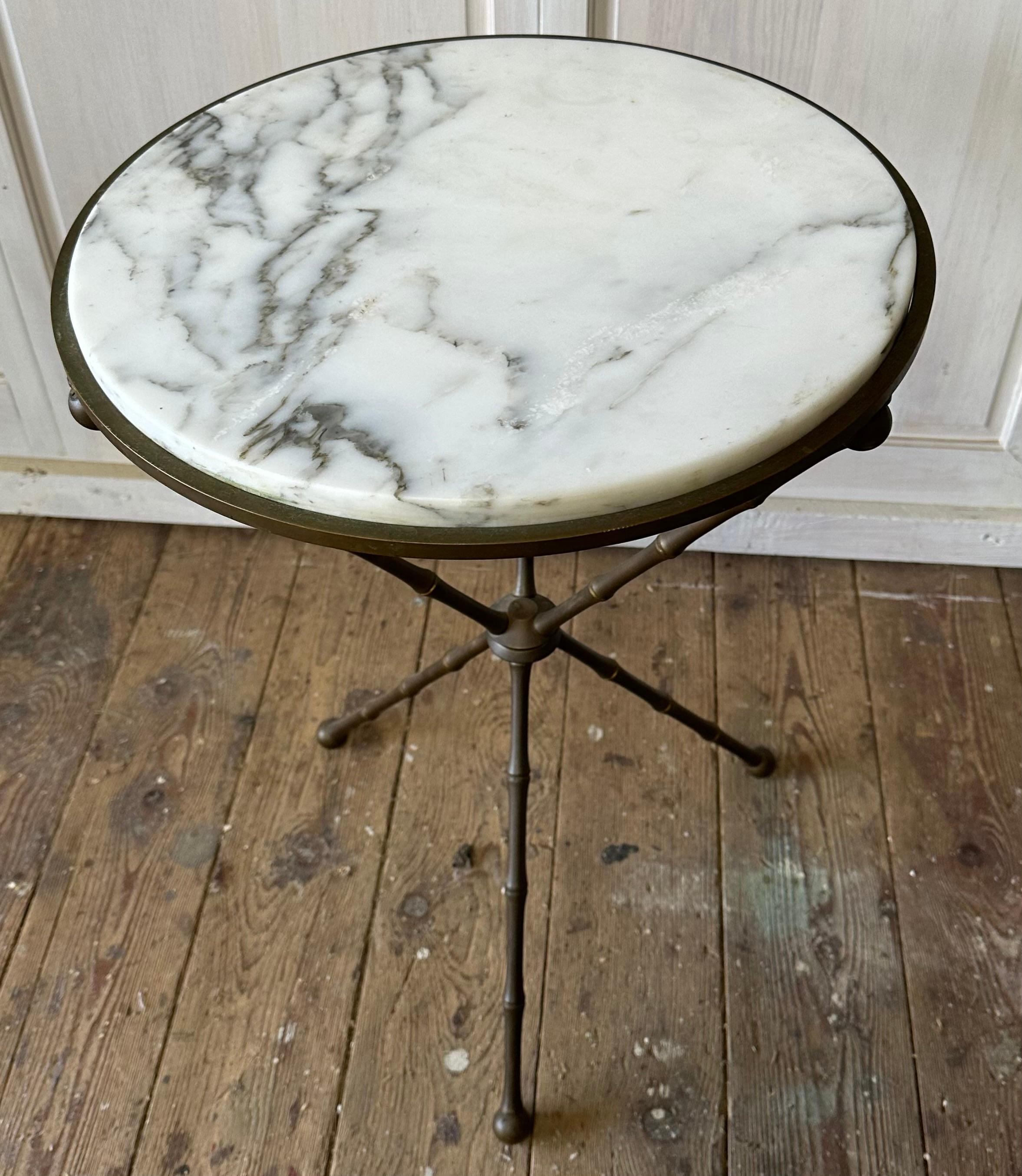20th Century Vintage Italian Round Marble Tripod Side Table or Cocktail Table