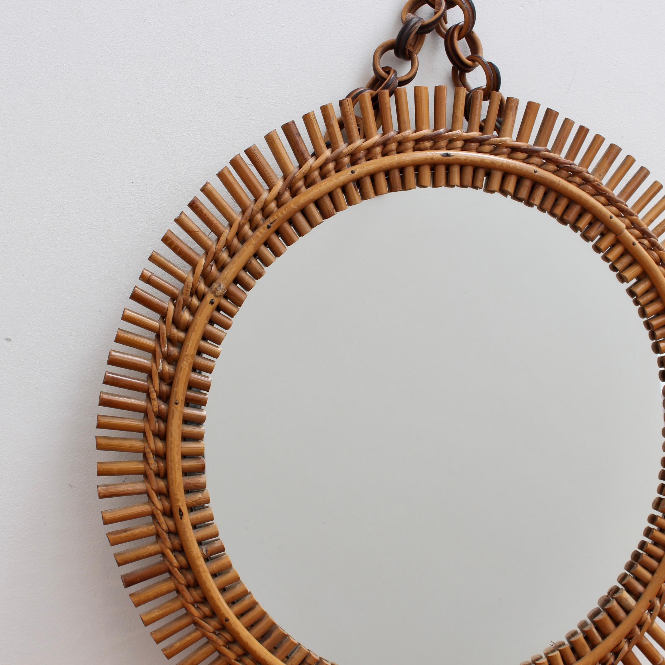 Vintage Italian Round Wall Mirror with Hanging Chain (circa 1960s) In Good Condition For Sale In London, GB