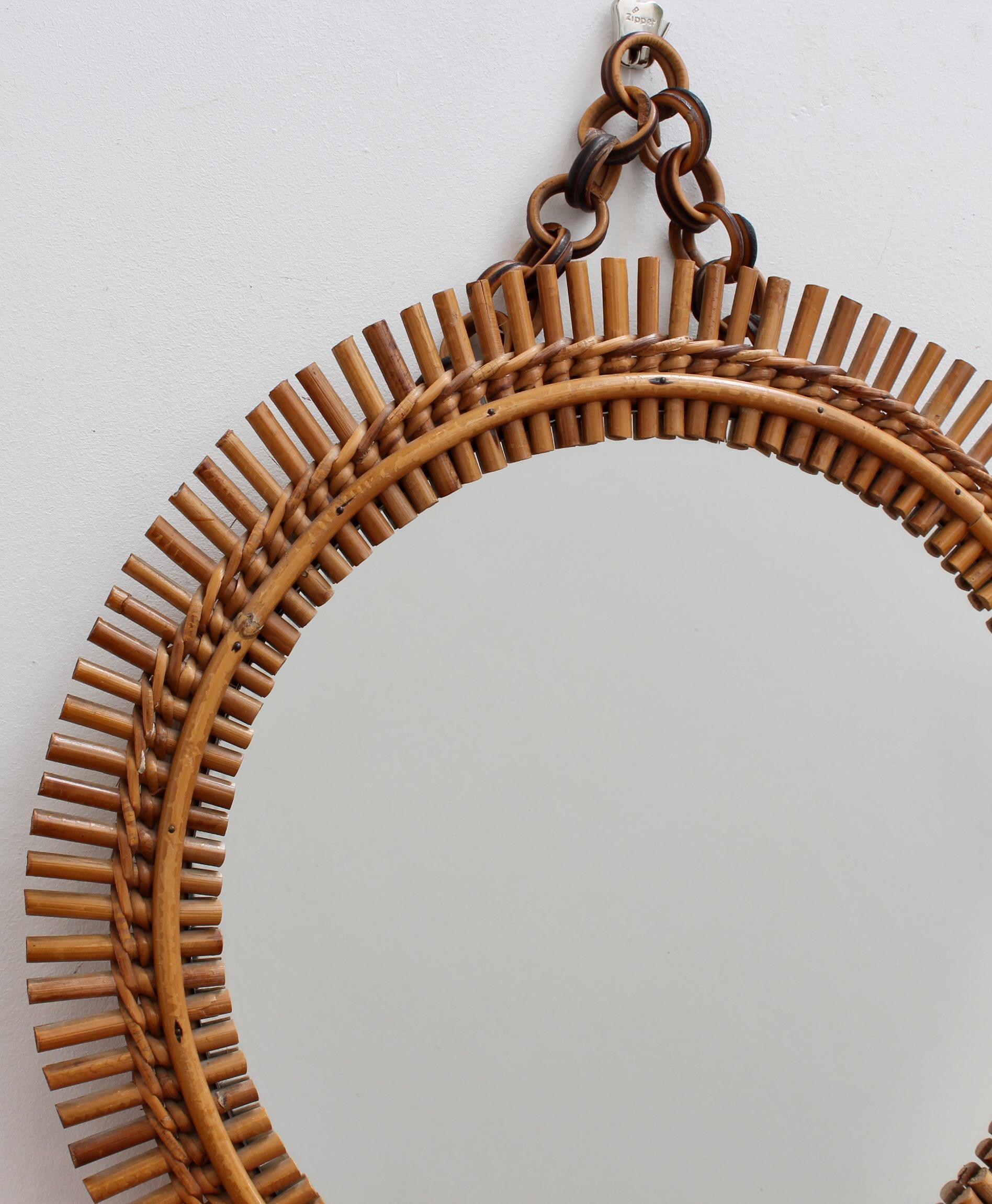 Mid-20th Century Vintage Italian Round Wall Mirror with Hanging Chain (circa 1960s) For Sale