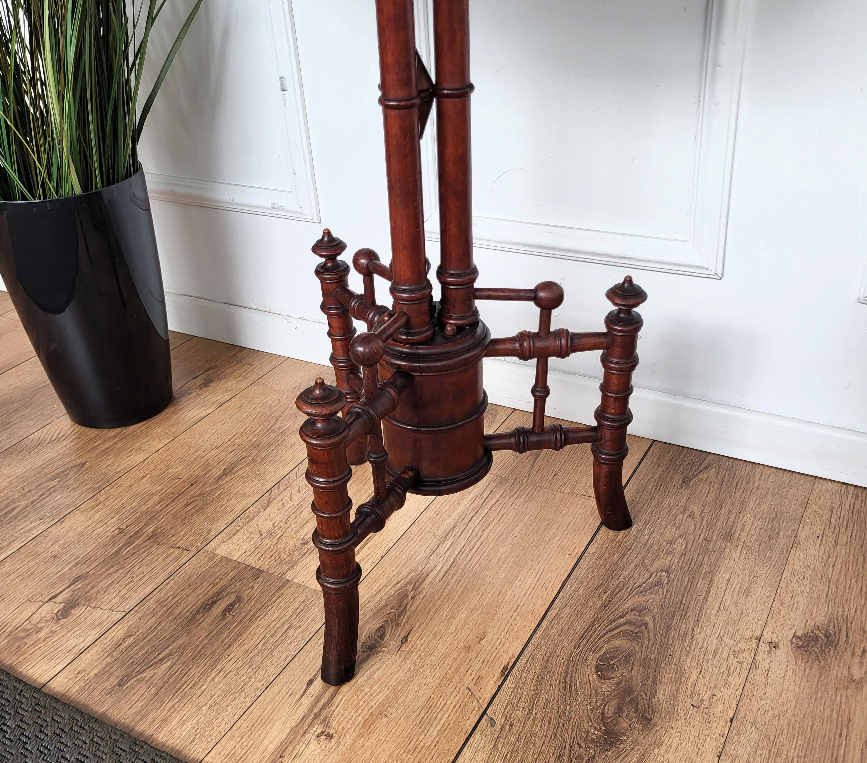 20th Century Vintage Italian Round Walnut Burl Burr Side Table and Tripod Carved Legs For Sale
