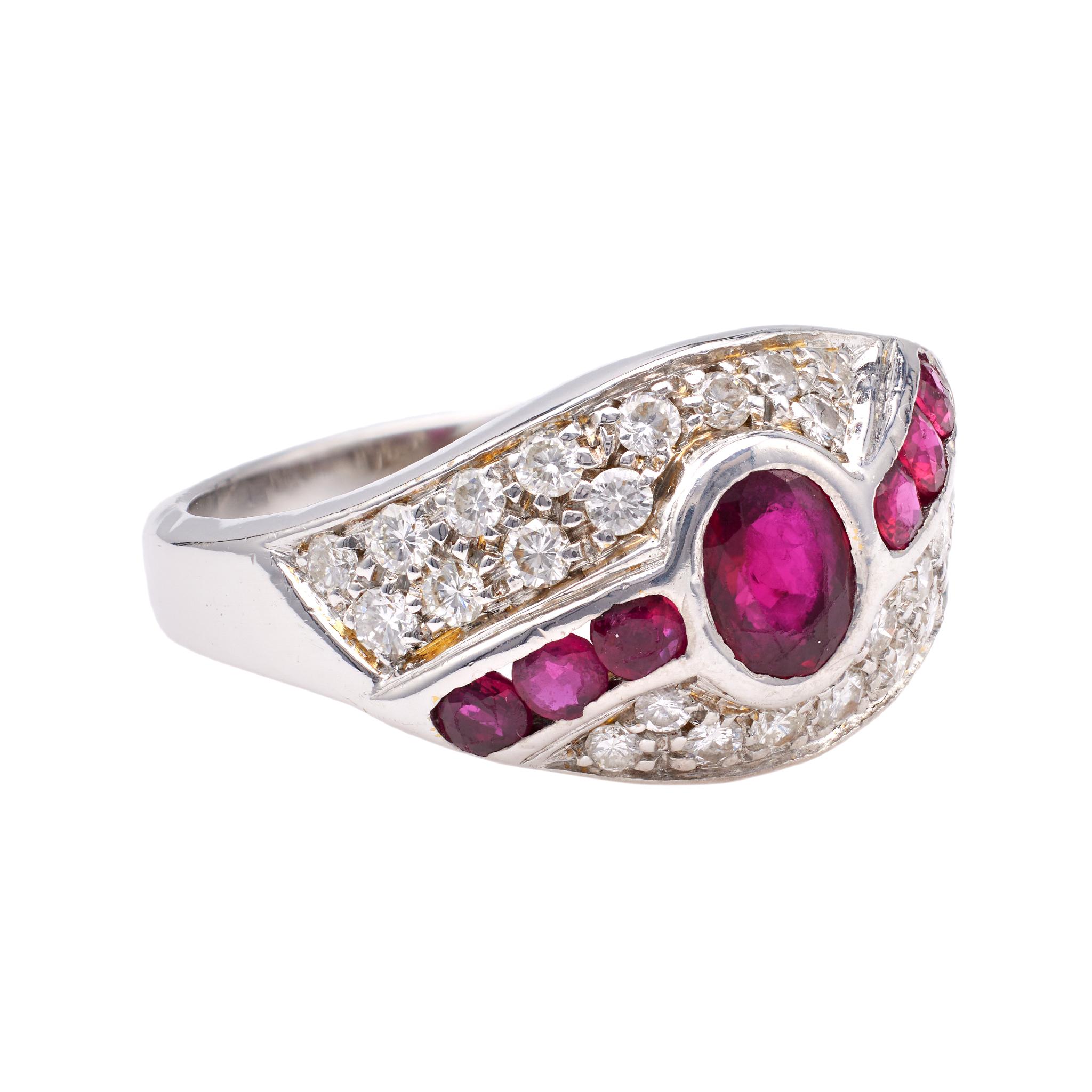 Vintage Italian Ruby and Diamond 18k White Gold Ring In Good Condition For Sale In Beverly Hills, CA