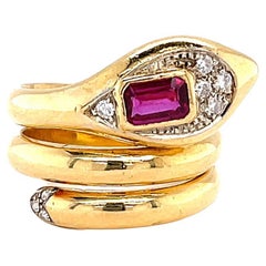 Vintage Italian Ruby Diamond 18 Karat Gold Snake Ring