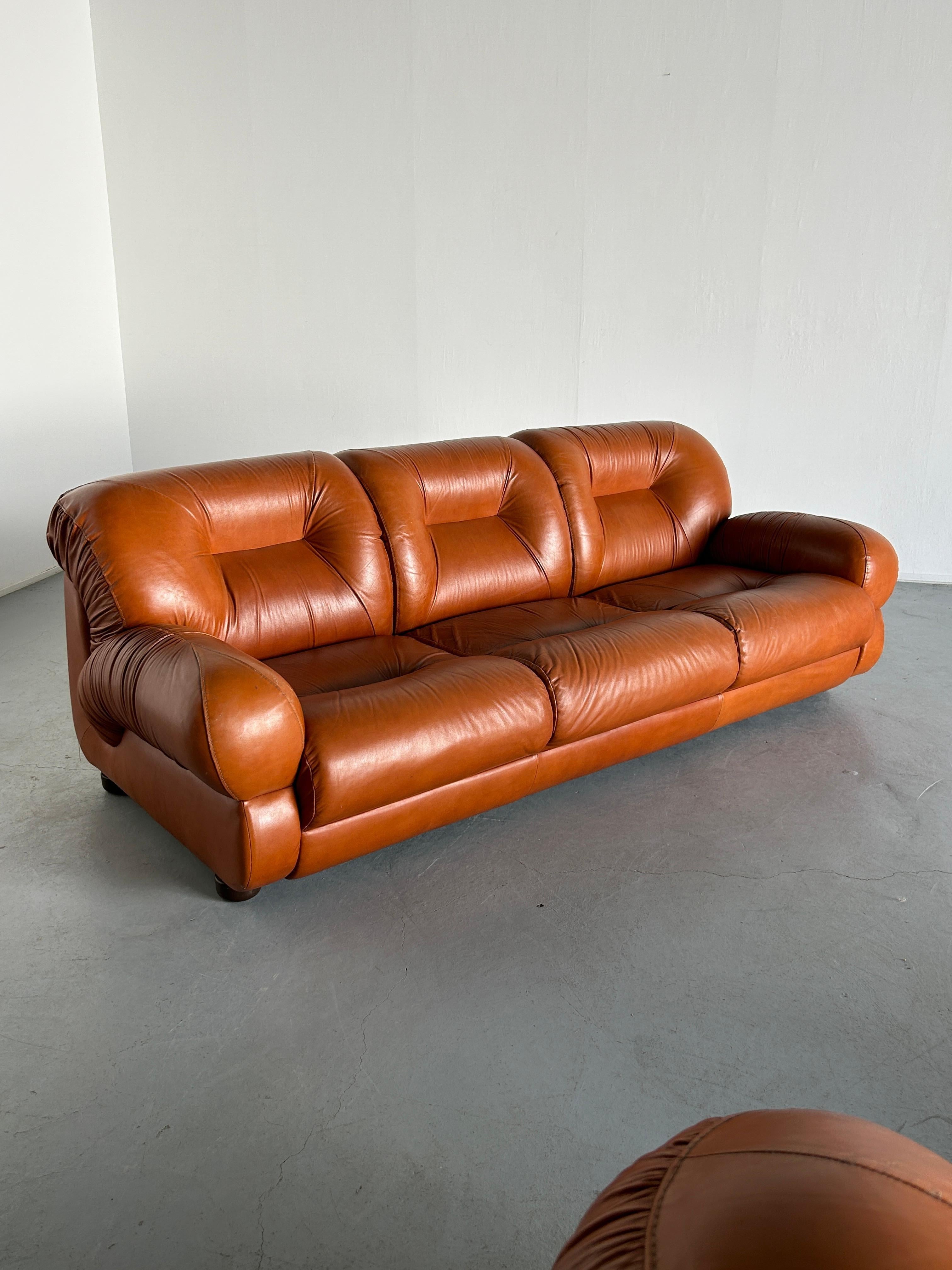 Vintage Italian Ruched Cognac Leather Mid-Century Modern Seating Set, 1970s For Sale 12