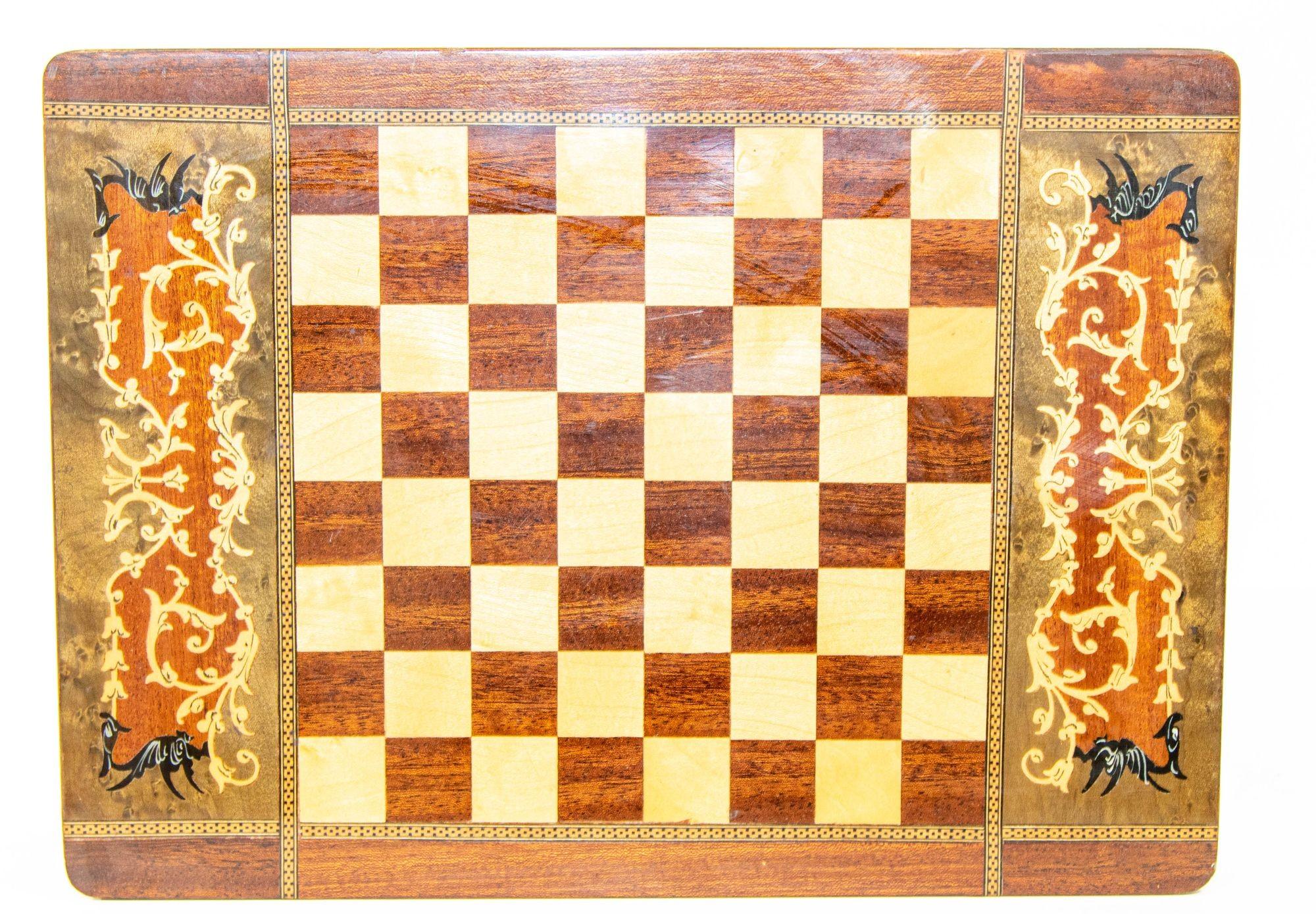 20th Century Vintage Italian Satinwood Inlaid Marquetry Music Box Side Table, Chess Game Tabl For Sale