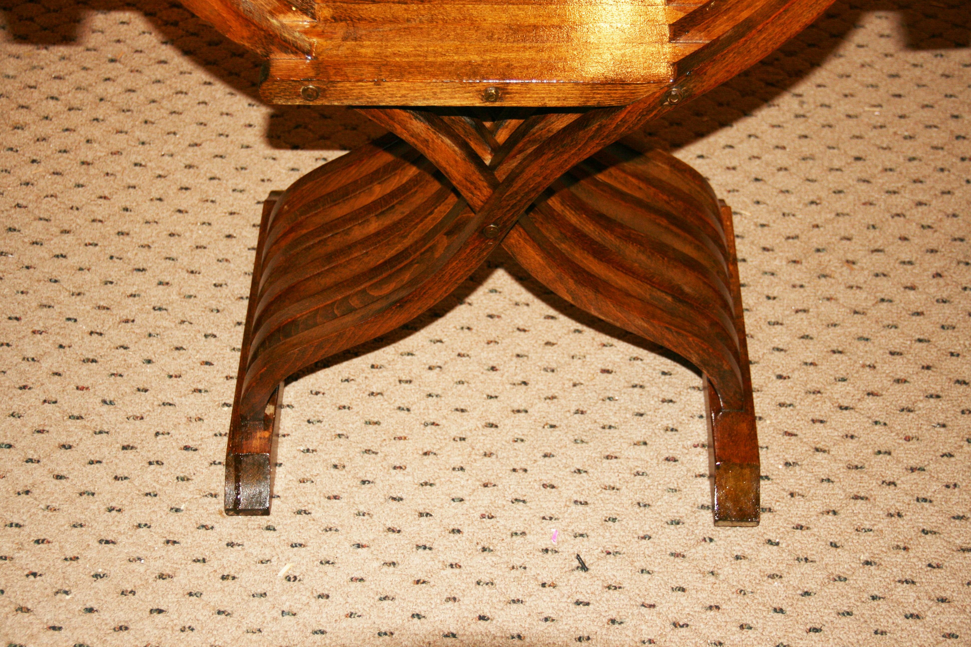 Vintage Italian Savonarola Style Throne Chair For Sale 4