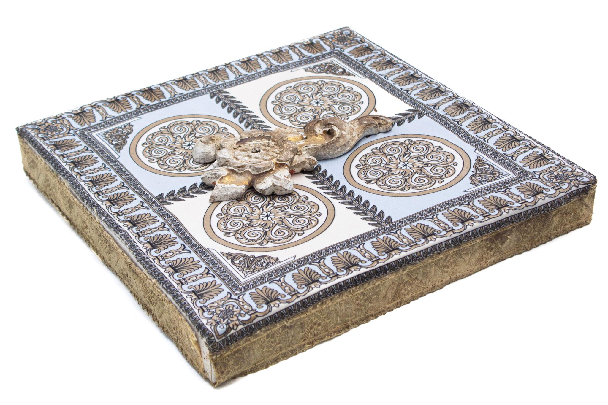 Rococo Écharpe italienne du 18ème siècle à motif de bois à feuilles d'or sur toile en vente