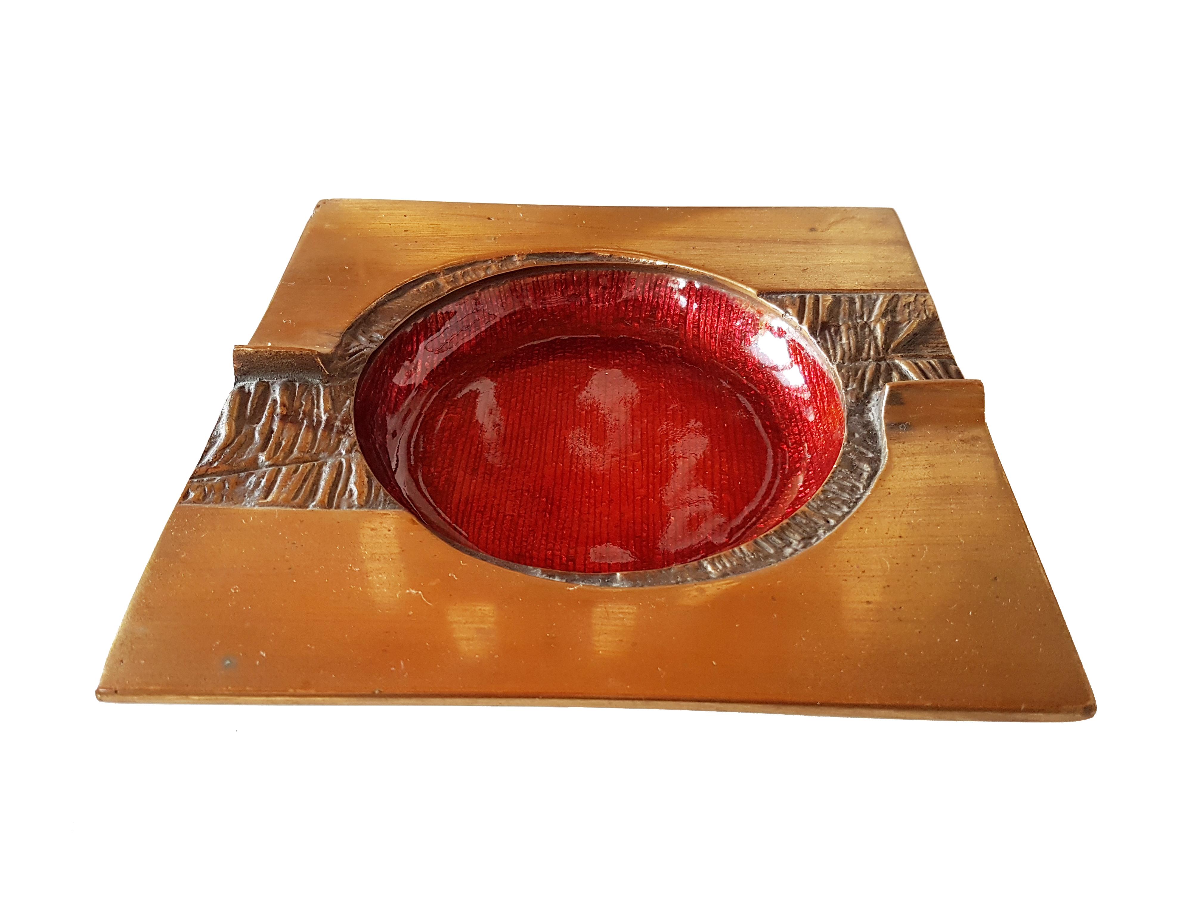 Enameled Vintage Italian Sculptural Ashtray Centerpiece from Studio Del Campo, 1975 For Sale
