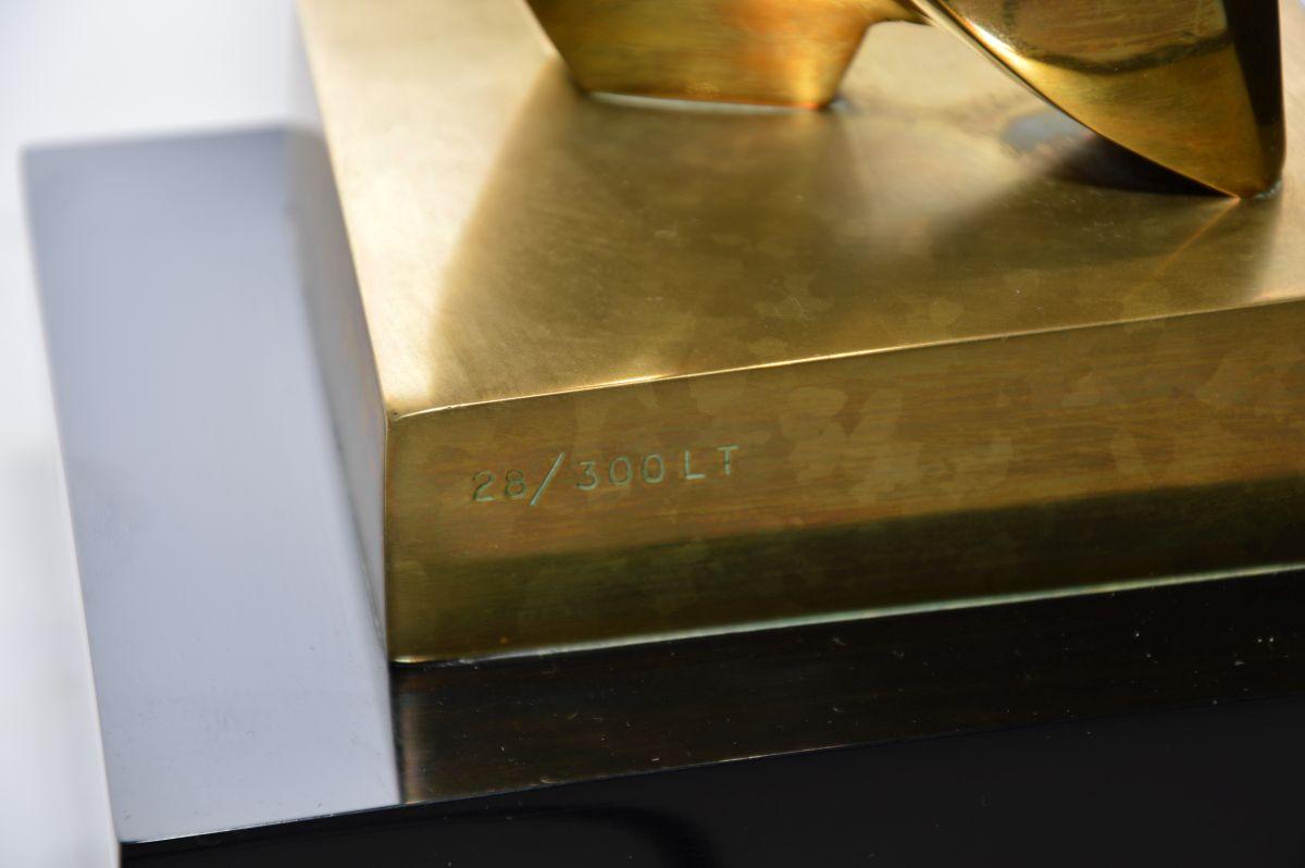 Lampe de table italienne sculpturale vintage en bronze par Maxime Delo en vente 6