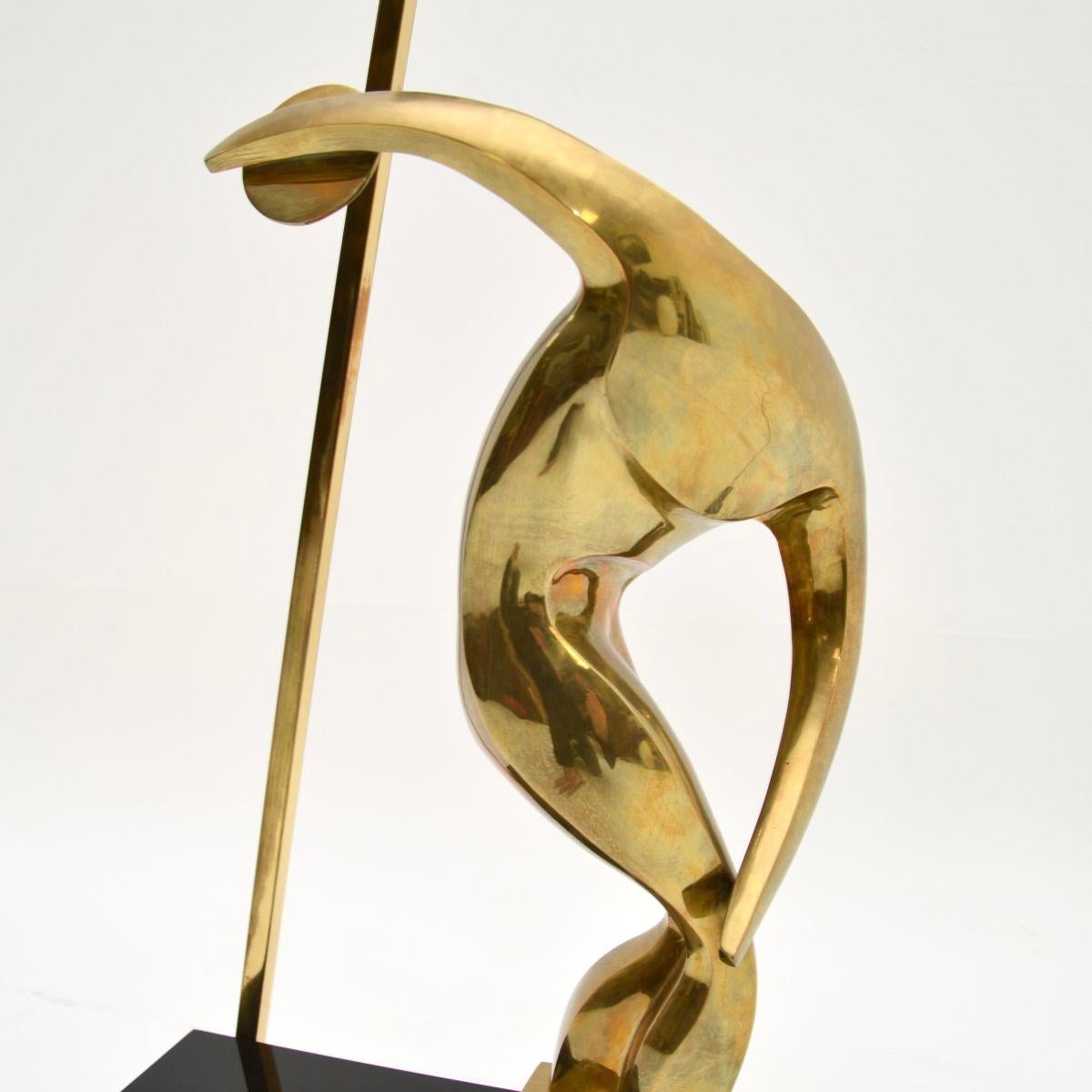 Lampe de table italienne sculpturale vintage en bronze par Maxime Delo en vente 2