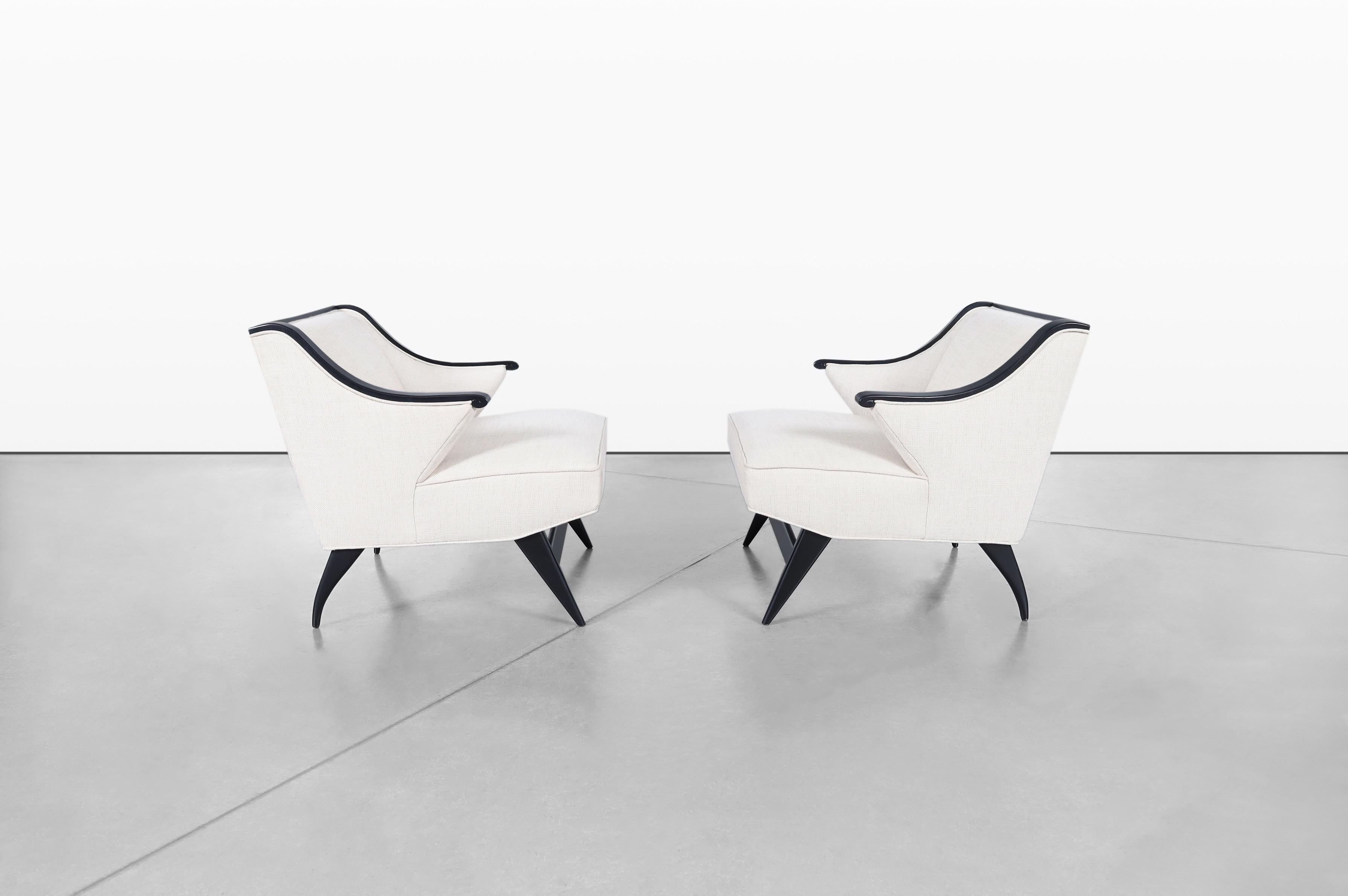 Vintage Italian Sculptural Lounge Chairs In Excellent Condition For Sale In North Hollywood, CA