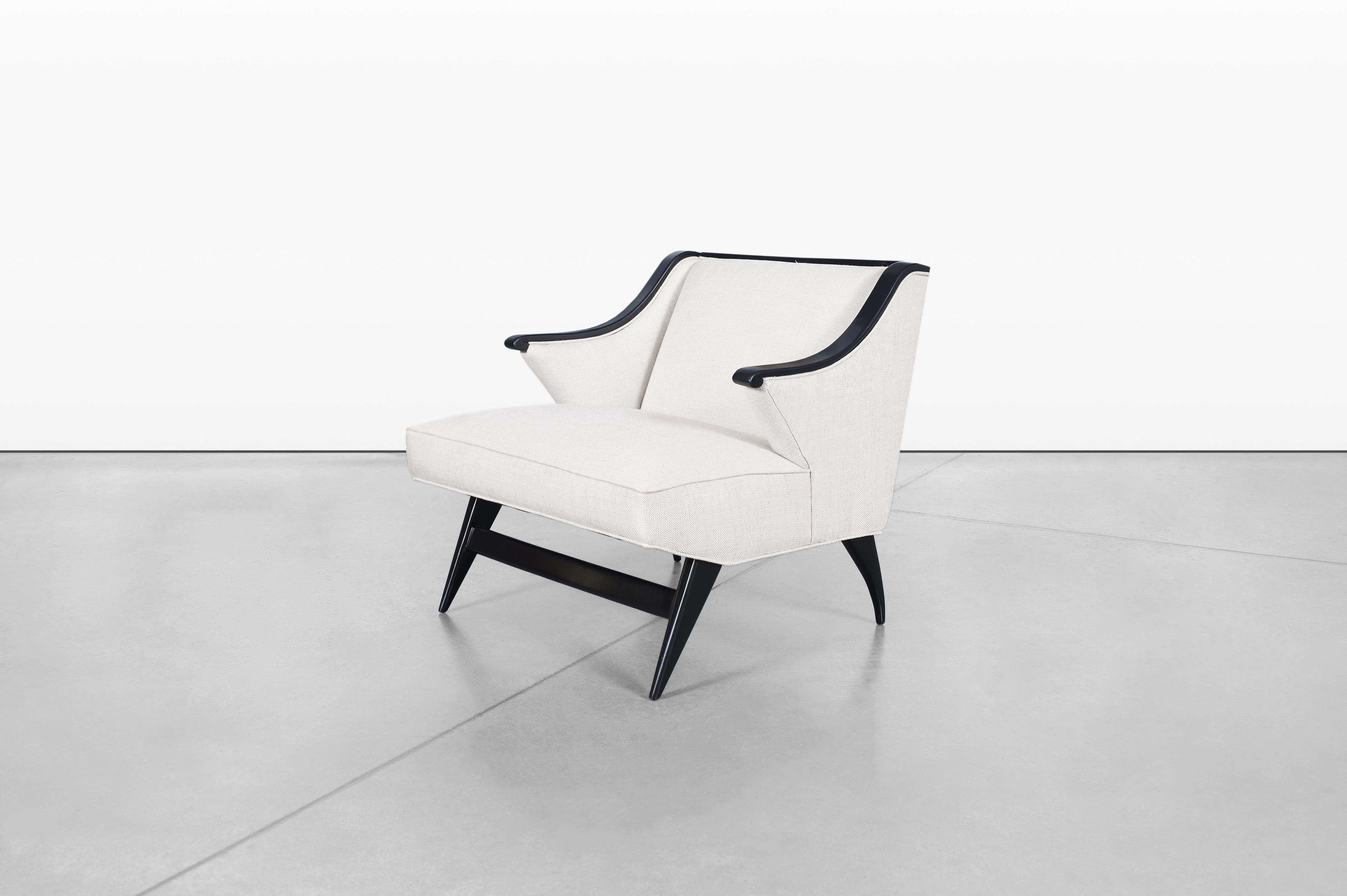 Vintage Italian Sculptural Lounge Chairs For Sale 1