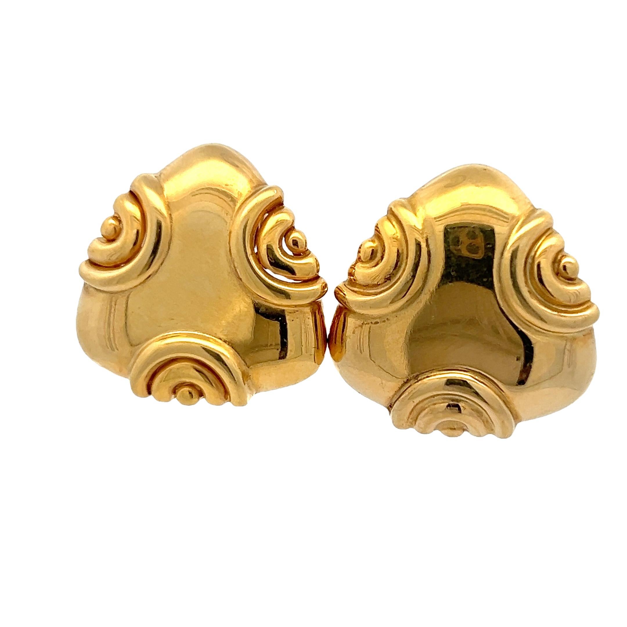 Women's Vintage Italian Sculptural Swirl Clip-On Earrings in 18K Yellow Gold For Sale