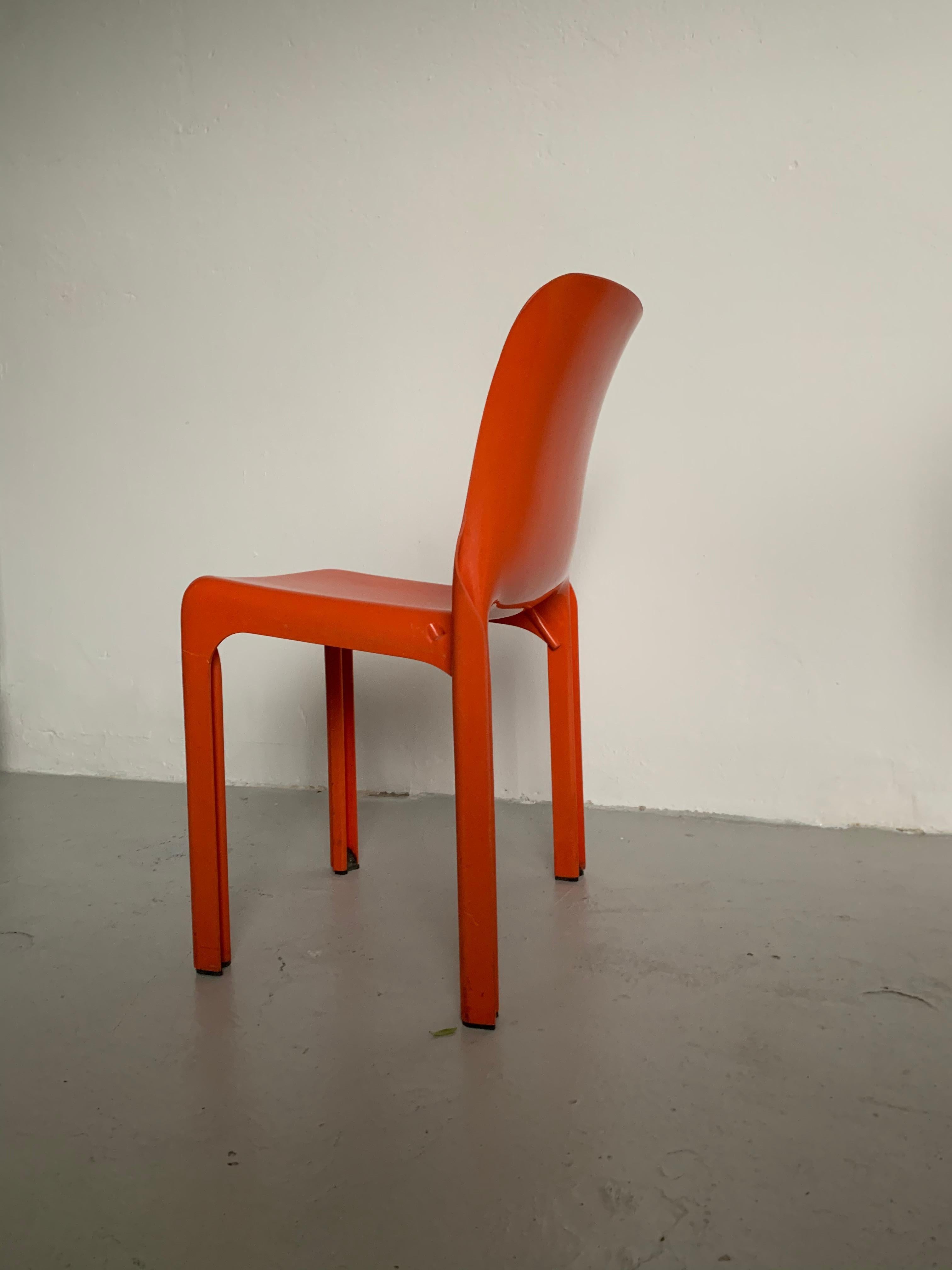 Moderne Chaise Selene italienne vintage en plastique orange, de Vico Magistretti pour Artemide