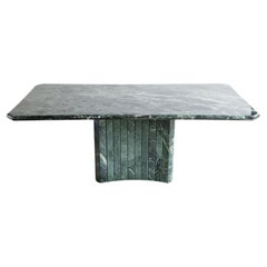 Tavolo da pranzo italiano d'epoca in marmo verde serpentino da 74 pollici circa 1970