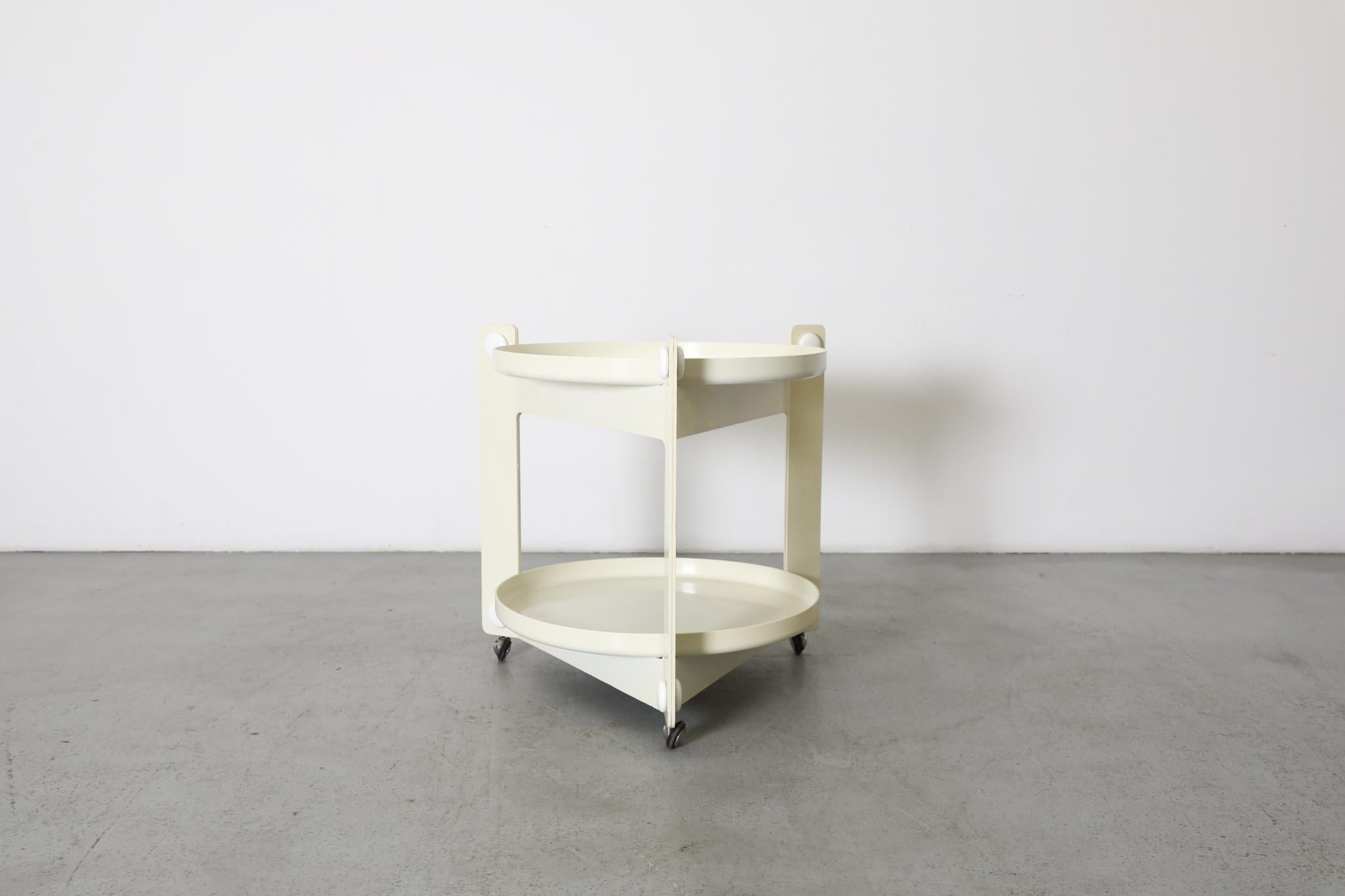 Vintage Italian Serving Cart By Luigi Massoni For Guzzini, 1970’s In Good Condition For Sale In Los Angeles, CA