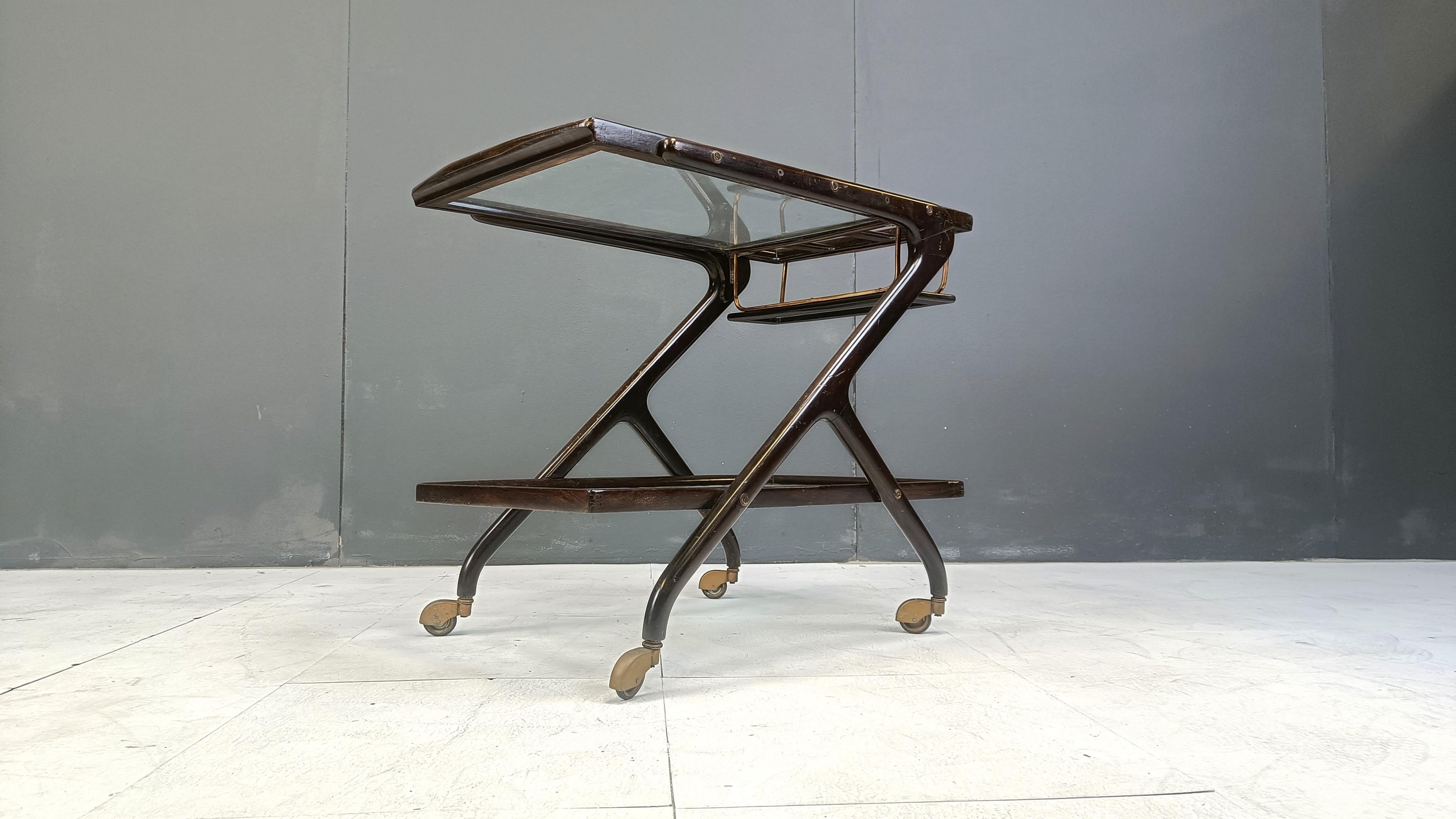 Vintage italian serving trolley, 1950s For Sale 5