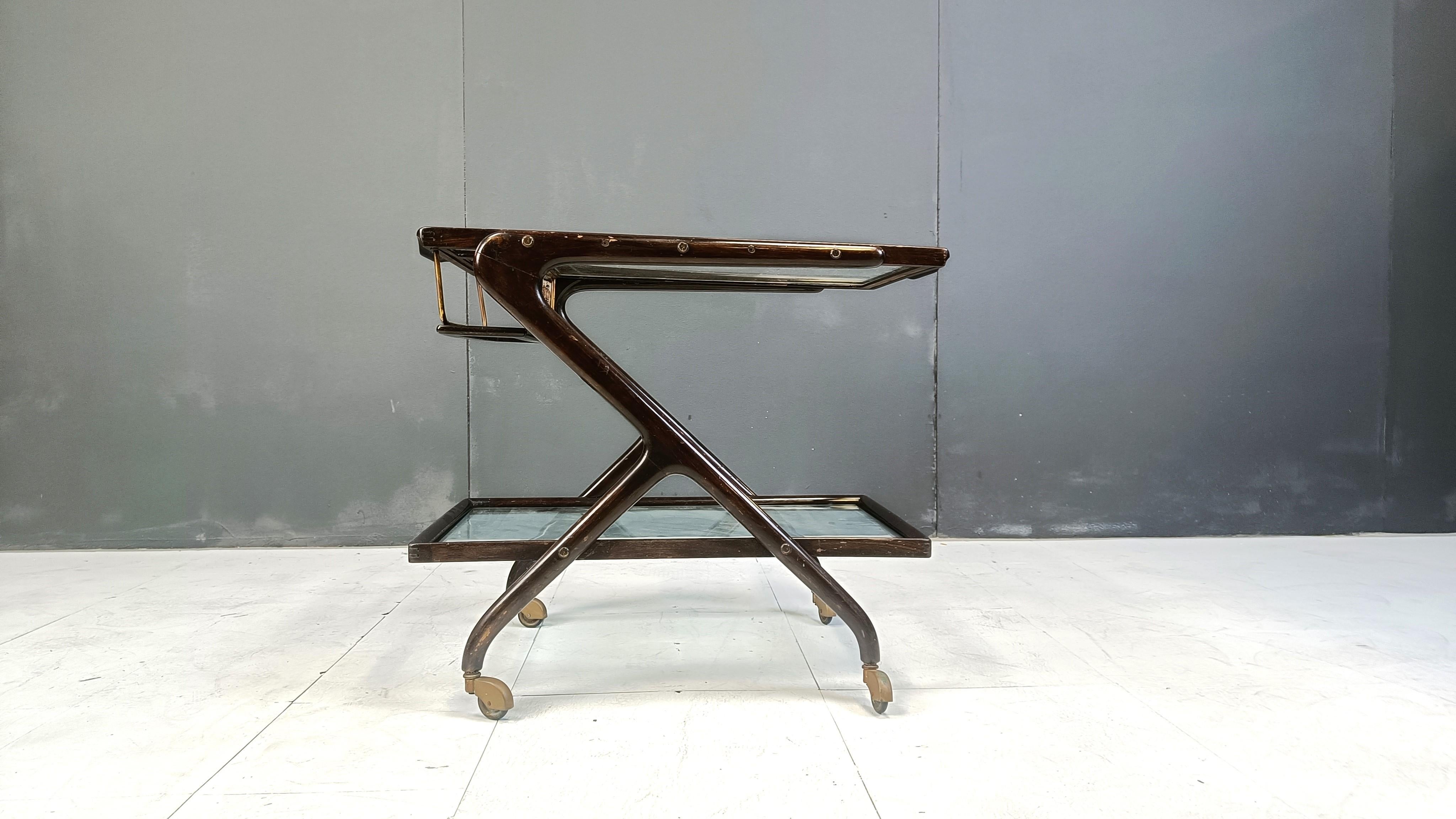Italian Vintage italian serving trolley, 1950s For Sale