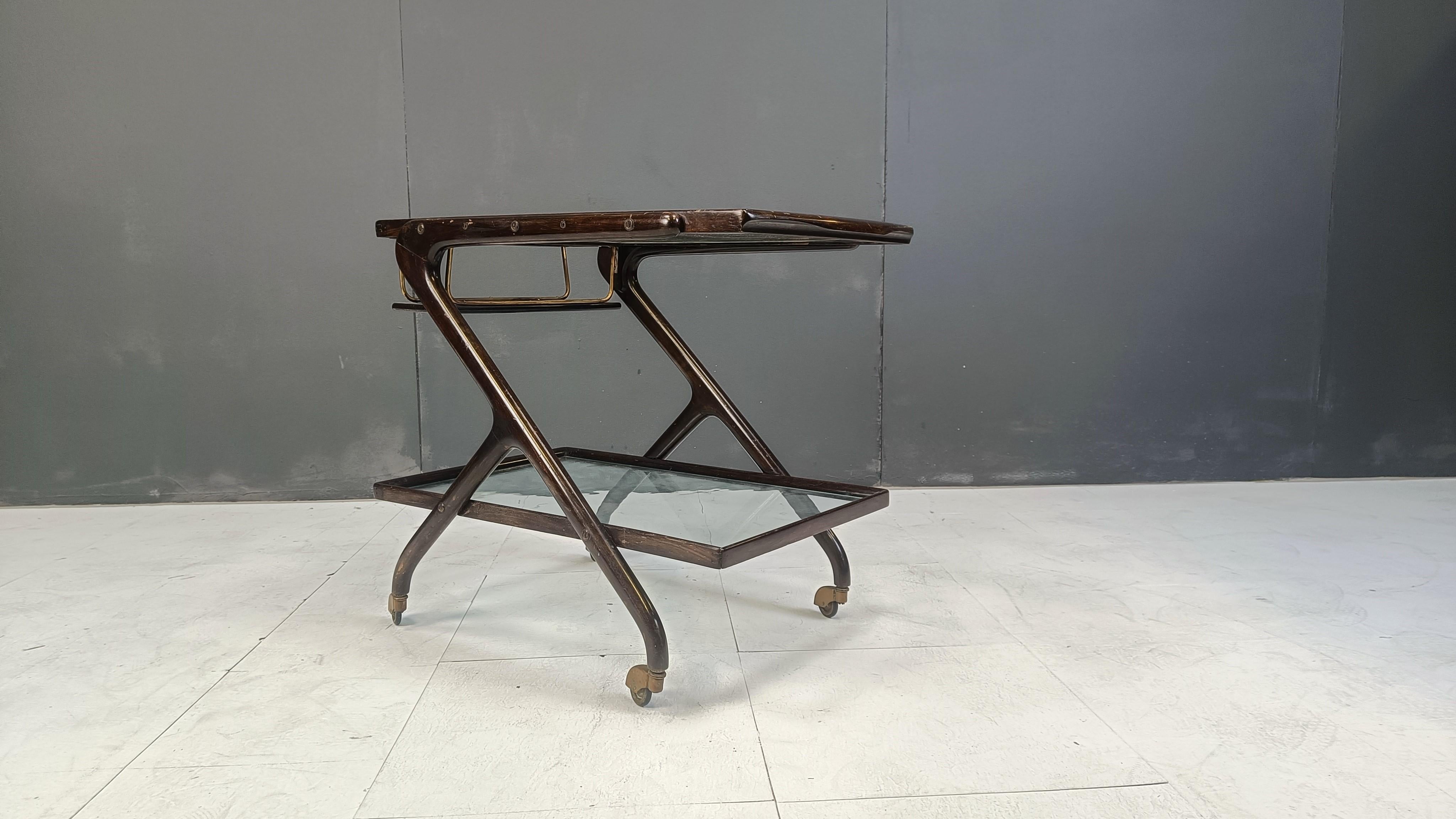 Wood Vintage italian serving trolley, 1950s For Sale