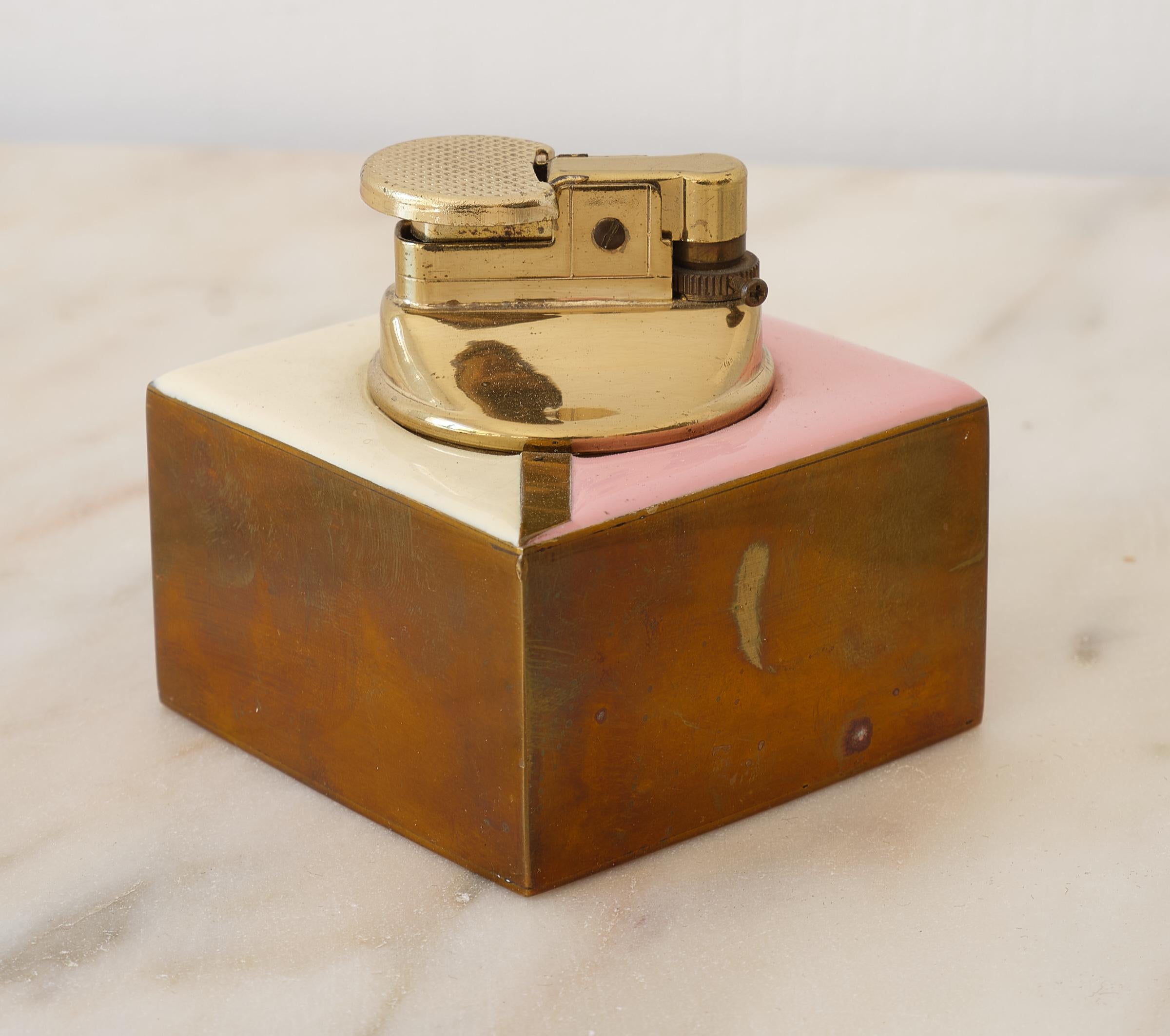 Mid-Century Modern Vintage Italian Set of Ashtray and Lighter in Bras, Mid-Century from the 1960s For Sale