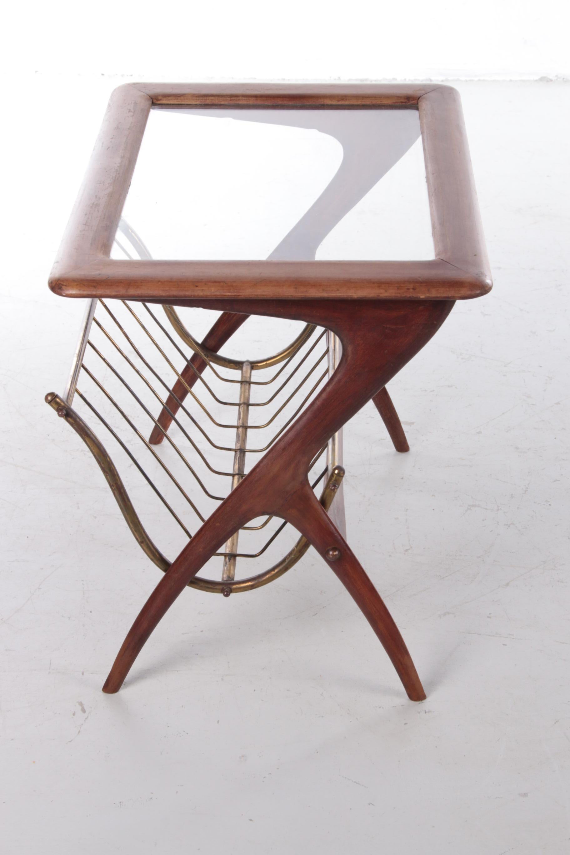Mahogany Vintage Italian Side Table with Magazine Rack by Ico Parisi, 1960s For Sale