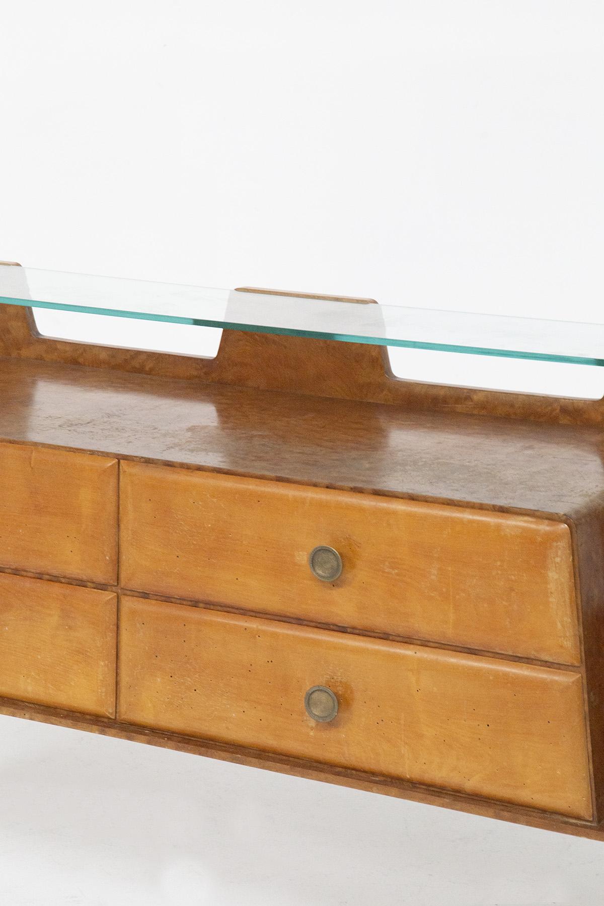 Mid-Century Modern Vintage Italian Sideboard in Wood Brass and Glass