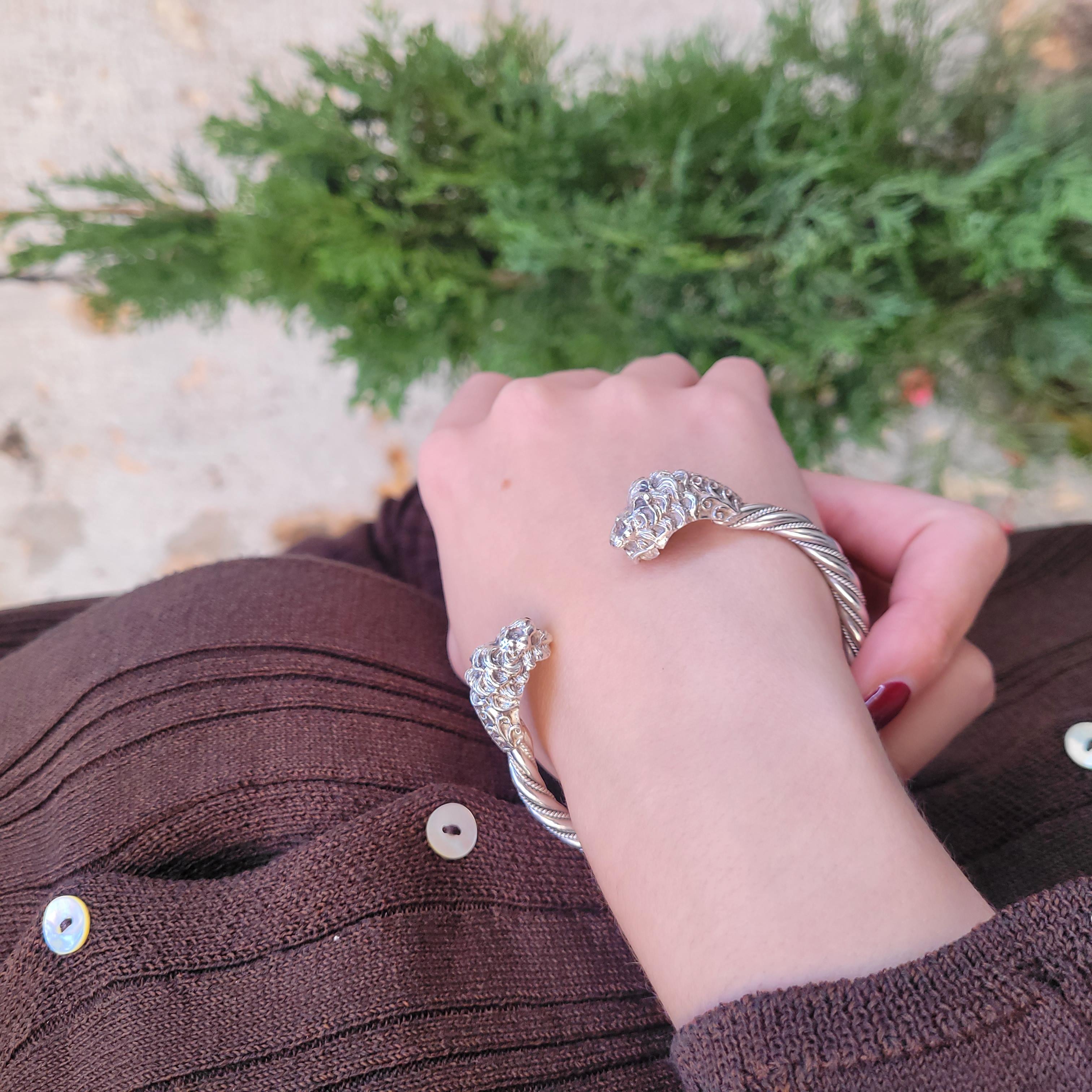 Bracciale d'argento italiano vintage / bangle Teste di leone Argento 925 in vendita 11