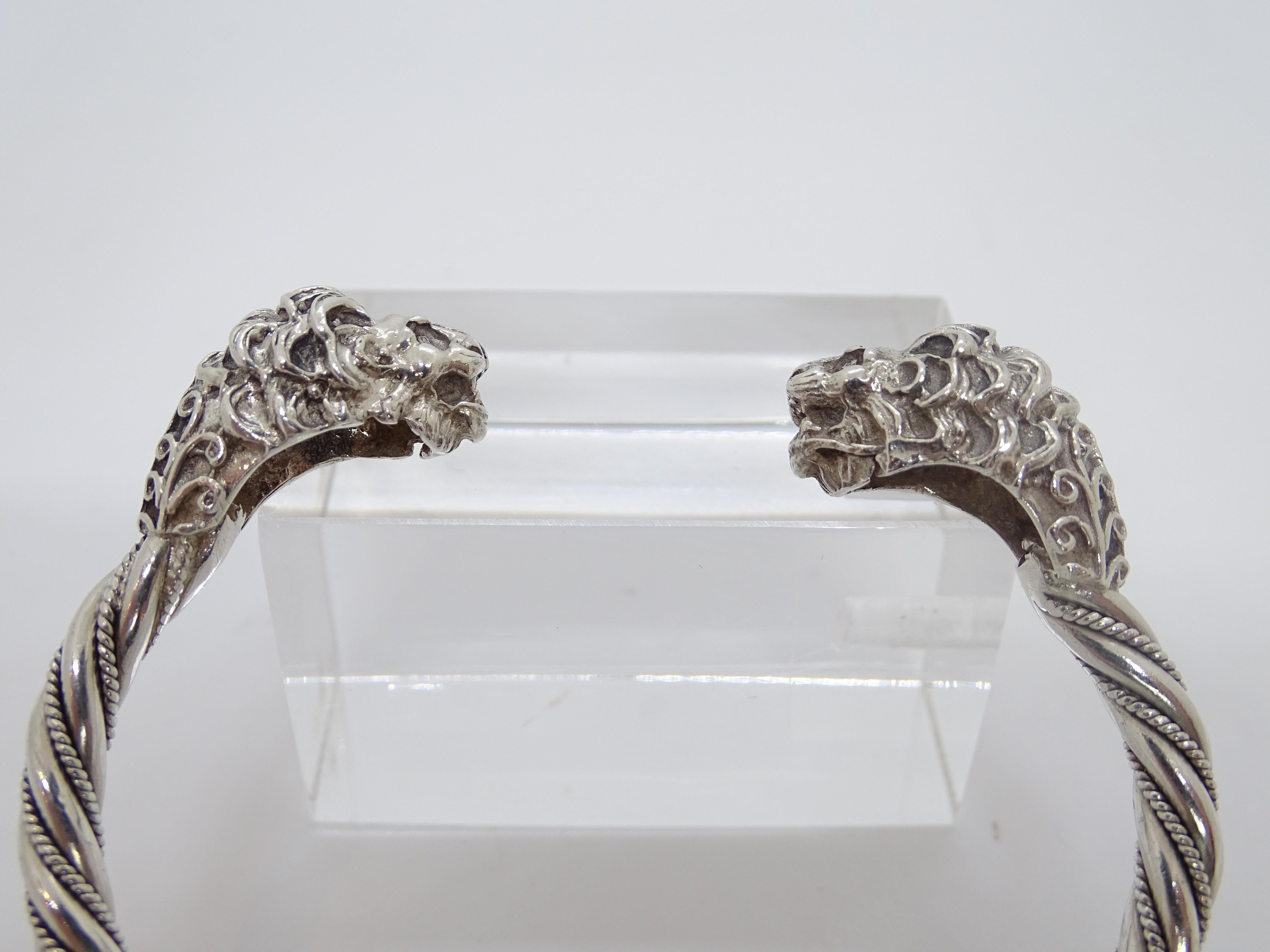 Bracciale d'argento italiano vintage / bangle Teste di leone Argento 925 In condizioni buone in vendita a VALLADOLID, ES