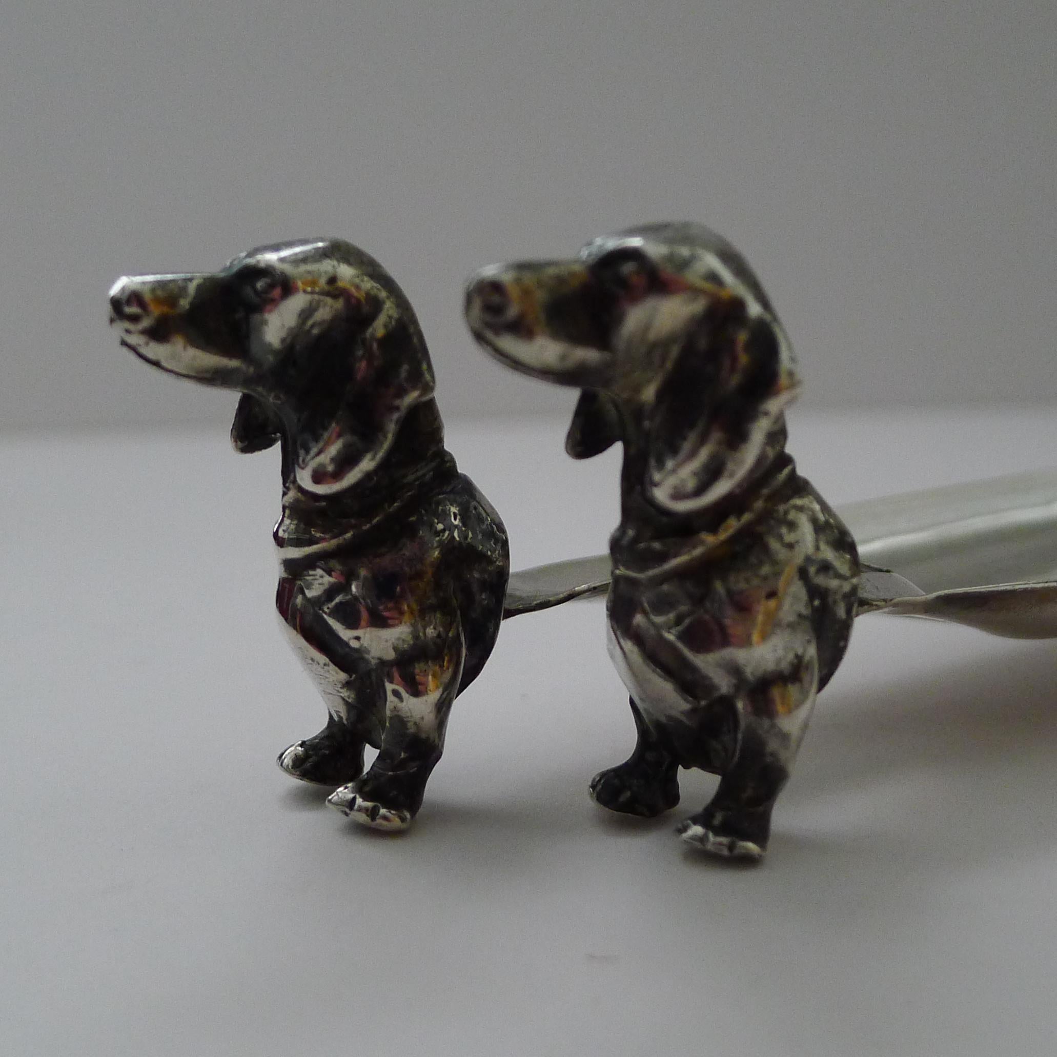 Vintage Italian Silver Dog Pen Tray - Dachshunds c.1968 In Good Condition For Sale In Bath, GB