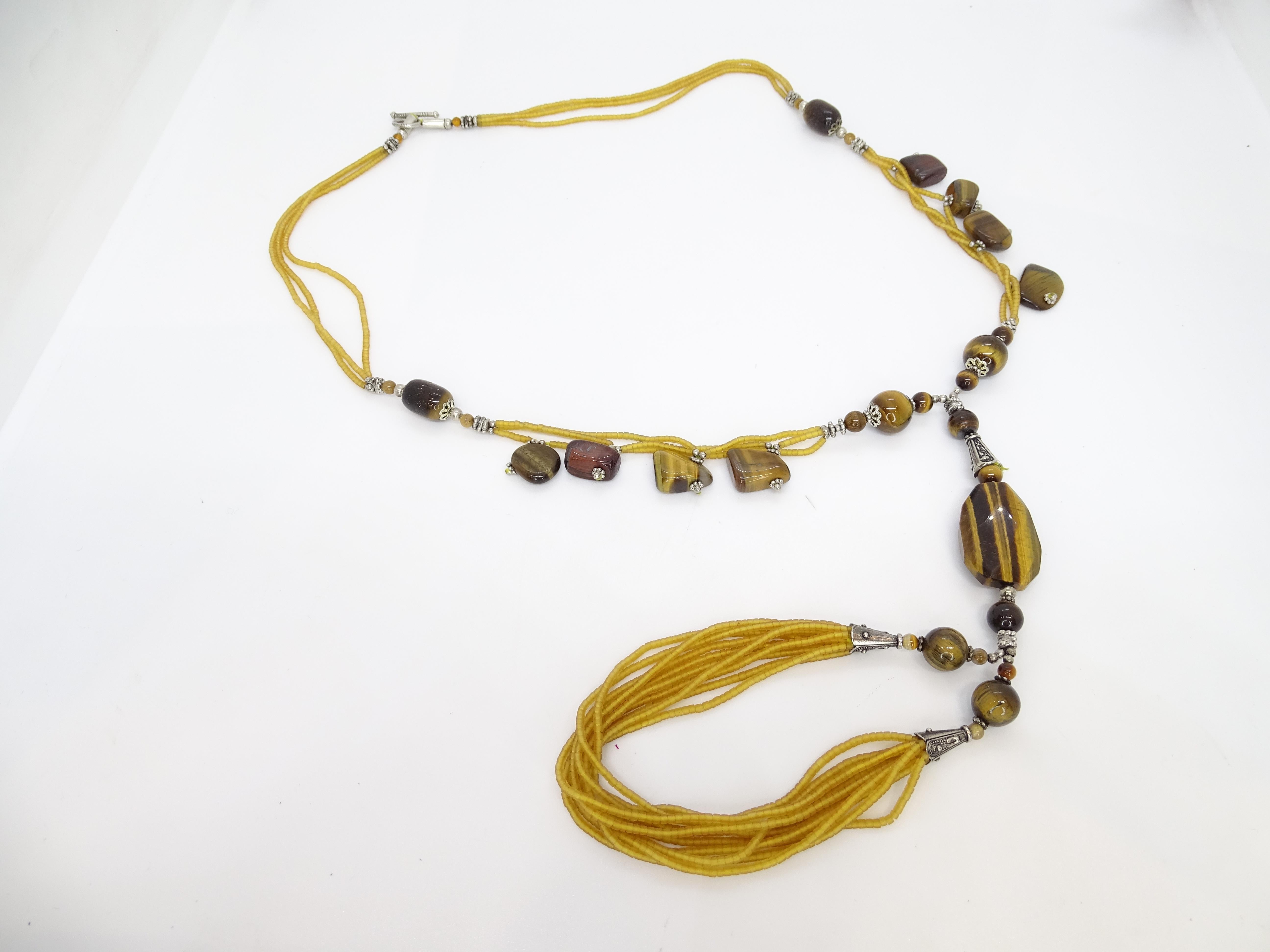 Italiano vintage  collana di gala in argento pietre e occhio di tigre in vendita 5
