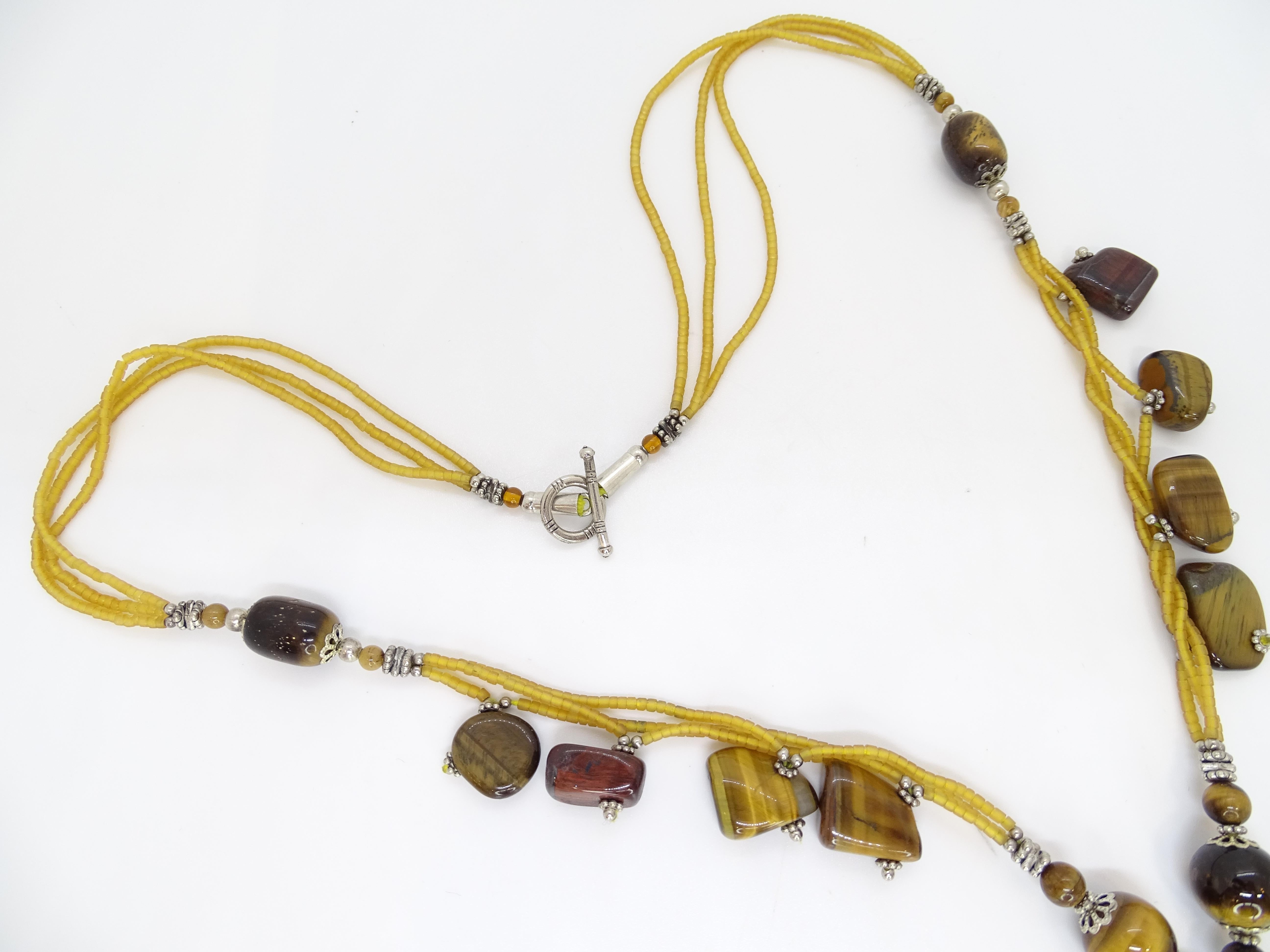 Italiano vintage  collana di gala in argento pietre e occhio di tigre in vendita 10