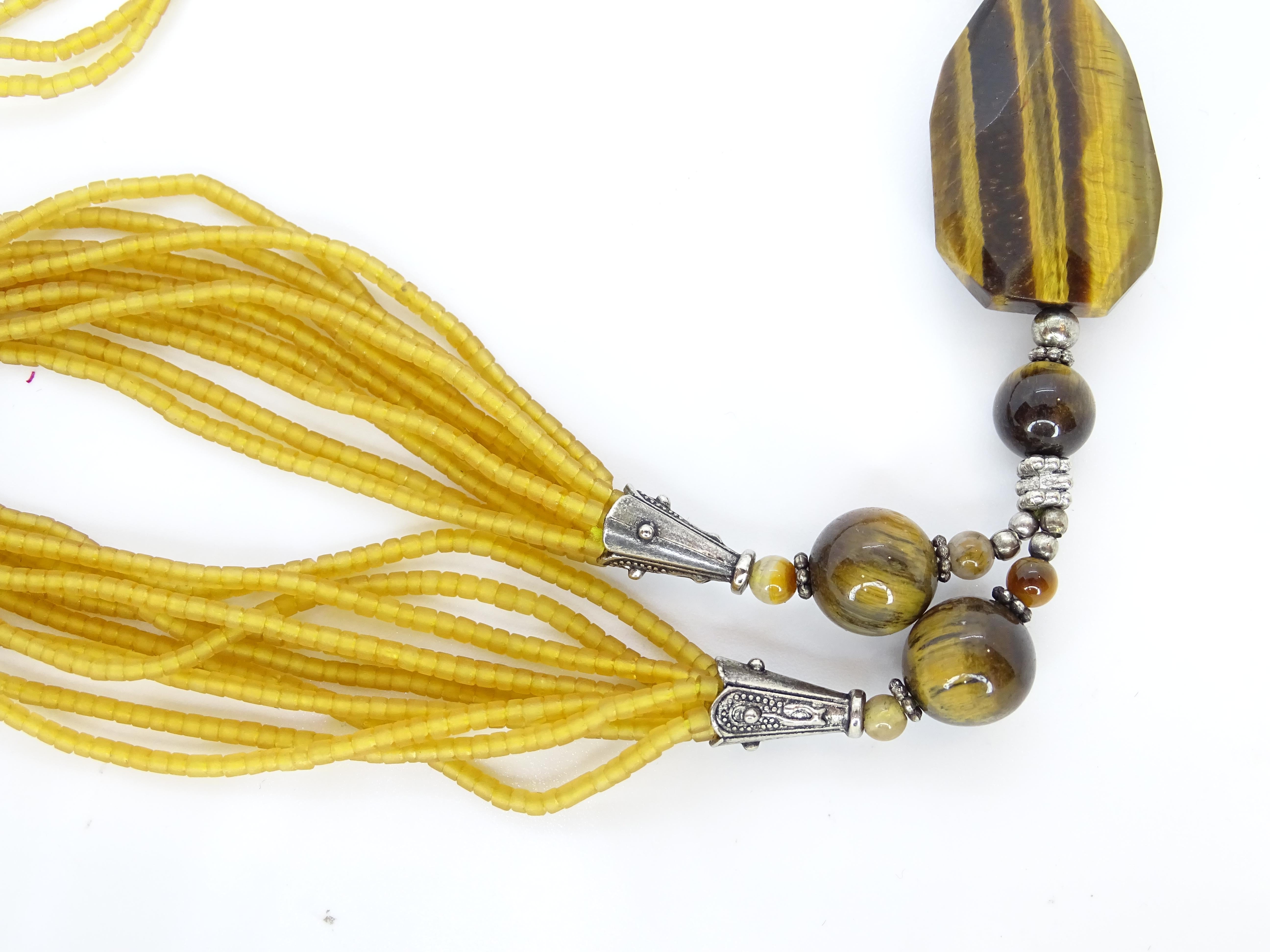 Italiano vintage  collana di gala in argento pietre e occhio di tigre in vendita 13
