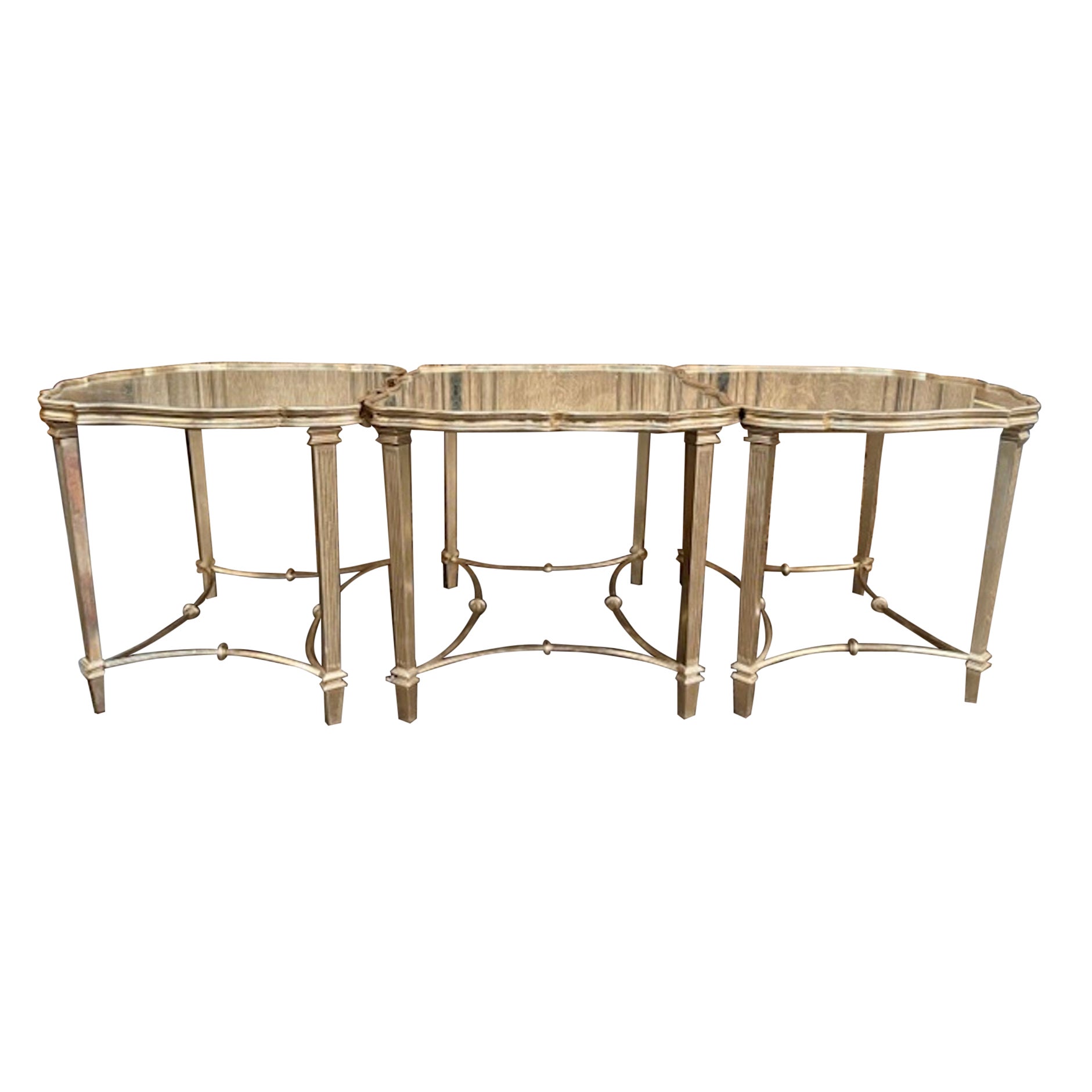 Vintage Italian Silver Leaf 3 Section Coffee Table with Mirrored Top (Table basse à 3 sections avec plateau en miroir) en vente