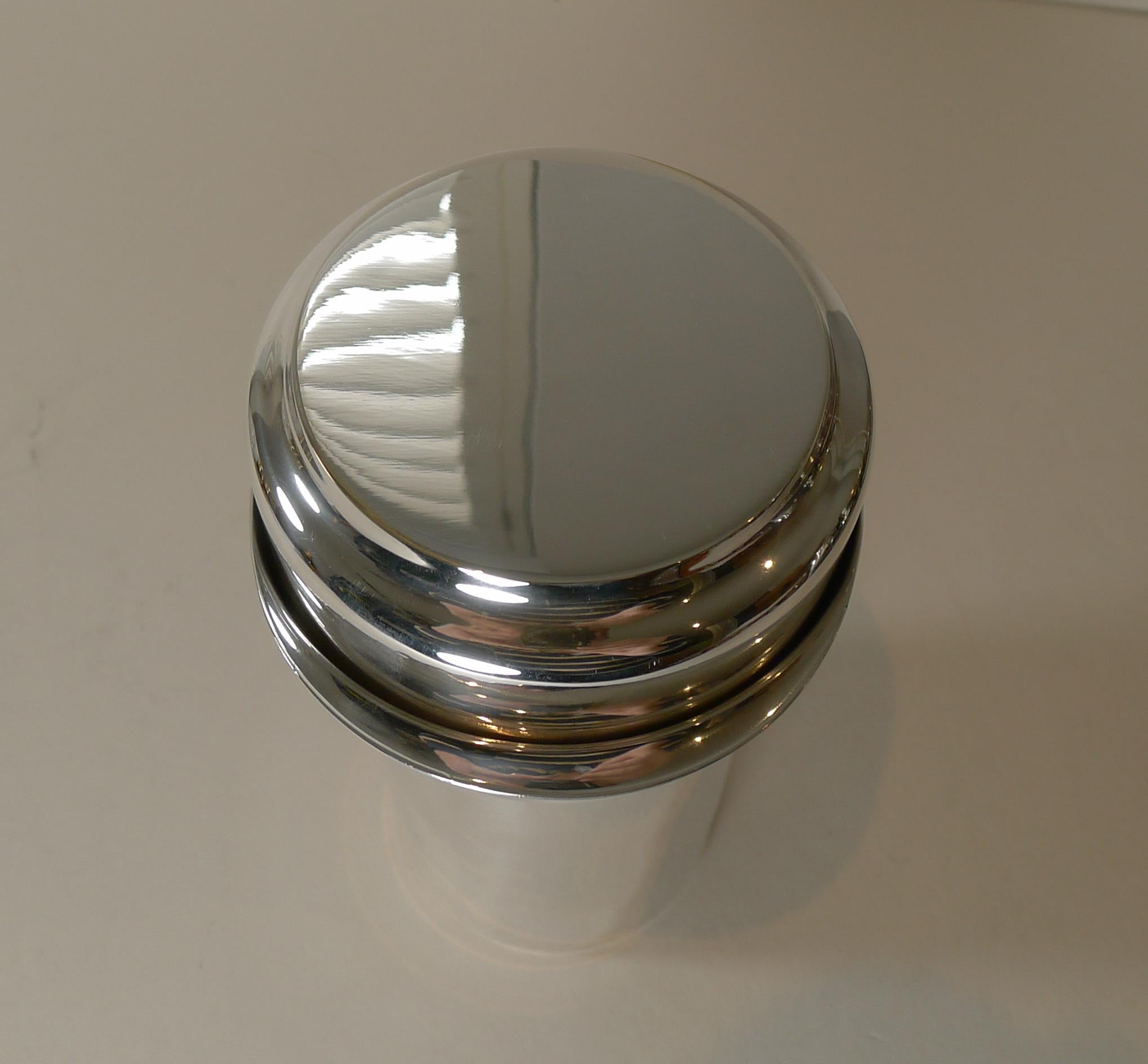 Shaker da cocktail vintage placcato in argento di Lino Sabattini, 1960 ca. 6