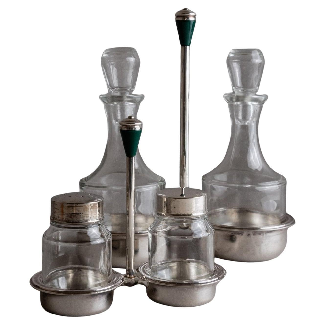 Vintage Italian Silver-Plated Glass Cruet Set mit Shakers - 1970er Mid Century im Angebot