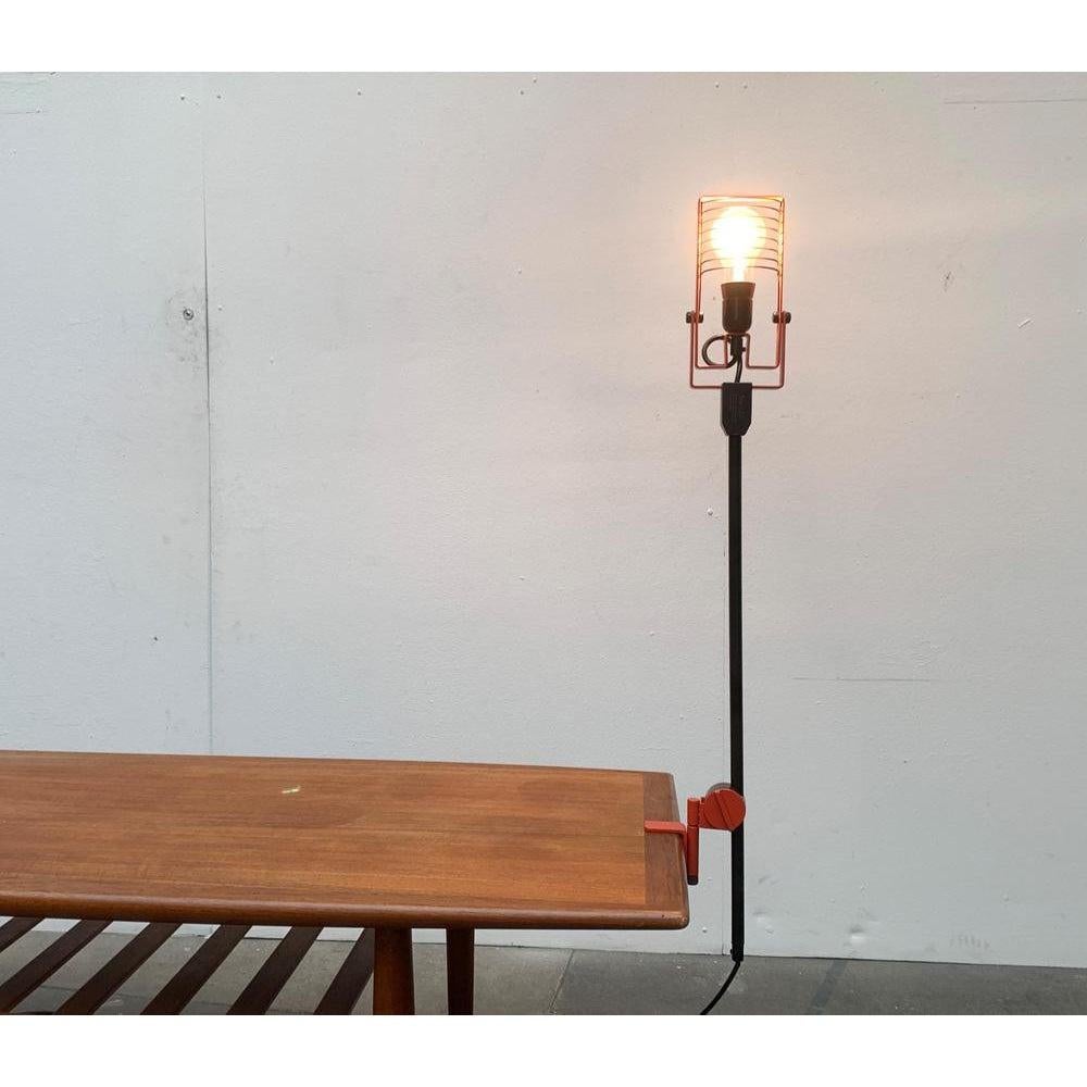 Vintage Italian Sintesi Morsetto Table Lamp by Ernesto Gismondi, 1970s In Good Condition For Sale In Hamburg, DE