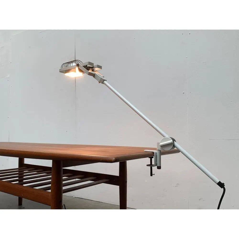 Vintage Italian Sintesi Morsetto Table Lamp by Ernesto Gismondi, 1970s For Sale 2
