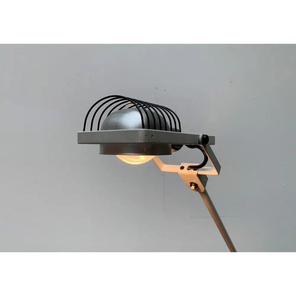 Vintage Italian Sintesi Morsetto Table Lamp by Ernesto Gismondi, 1970s For Sale 3
