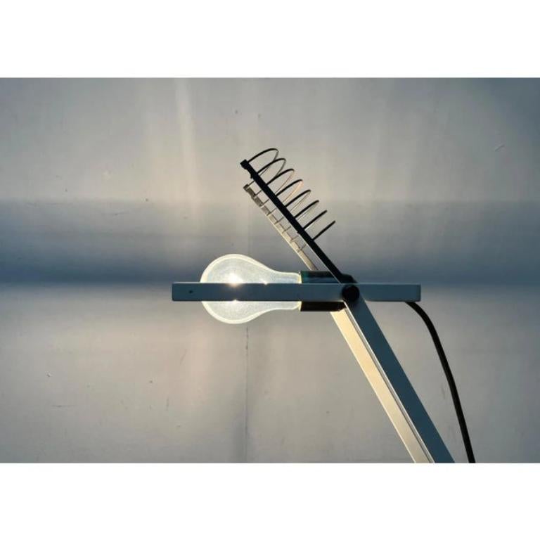 Vintage Italian Sintesi Lámpara de sobremesa o de pared de Ernesto Gismondi, años 70 Italiano en venta