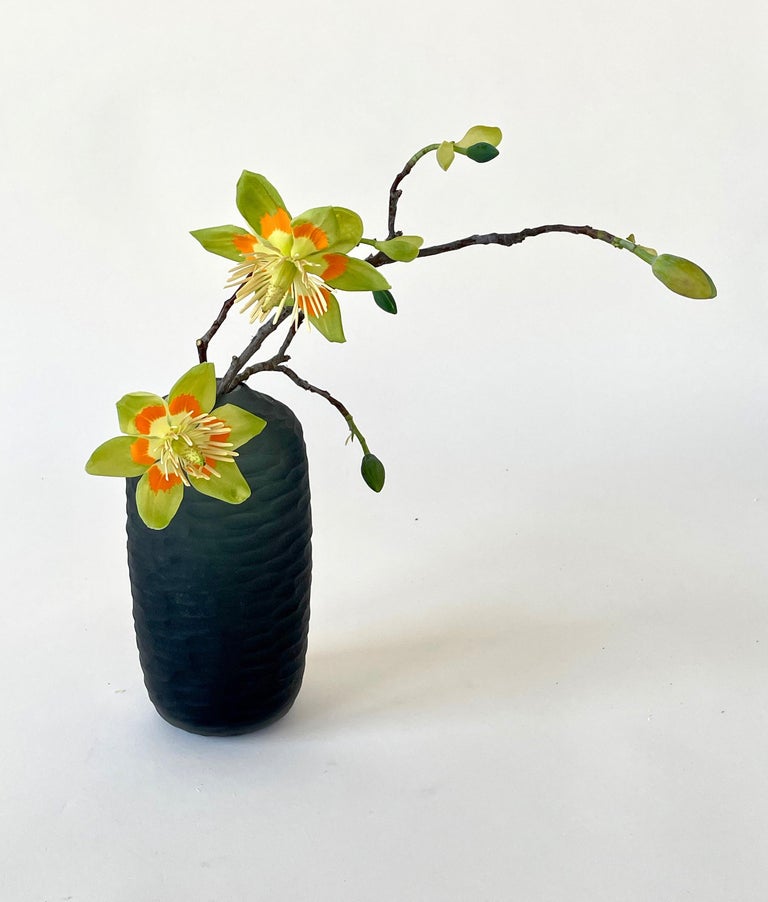 Vintage Italian Smoked Amber Gold Textured Murano Art Glass Minimalist Vase For Sale 1