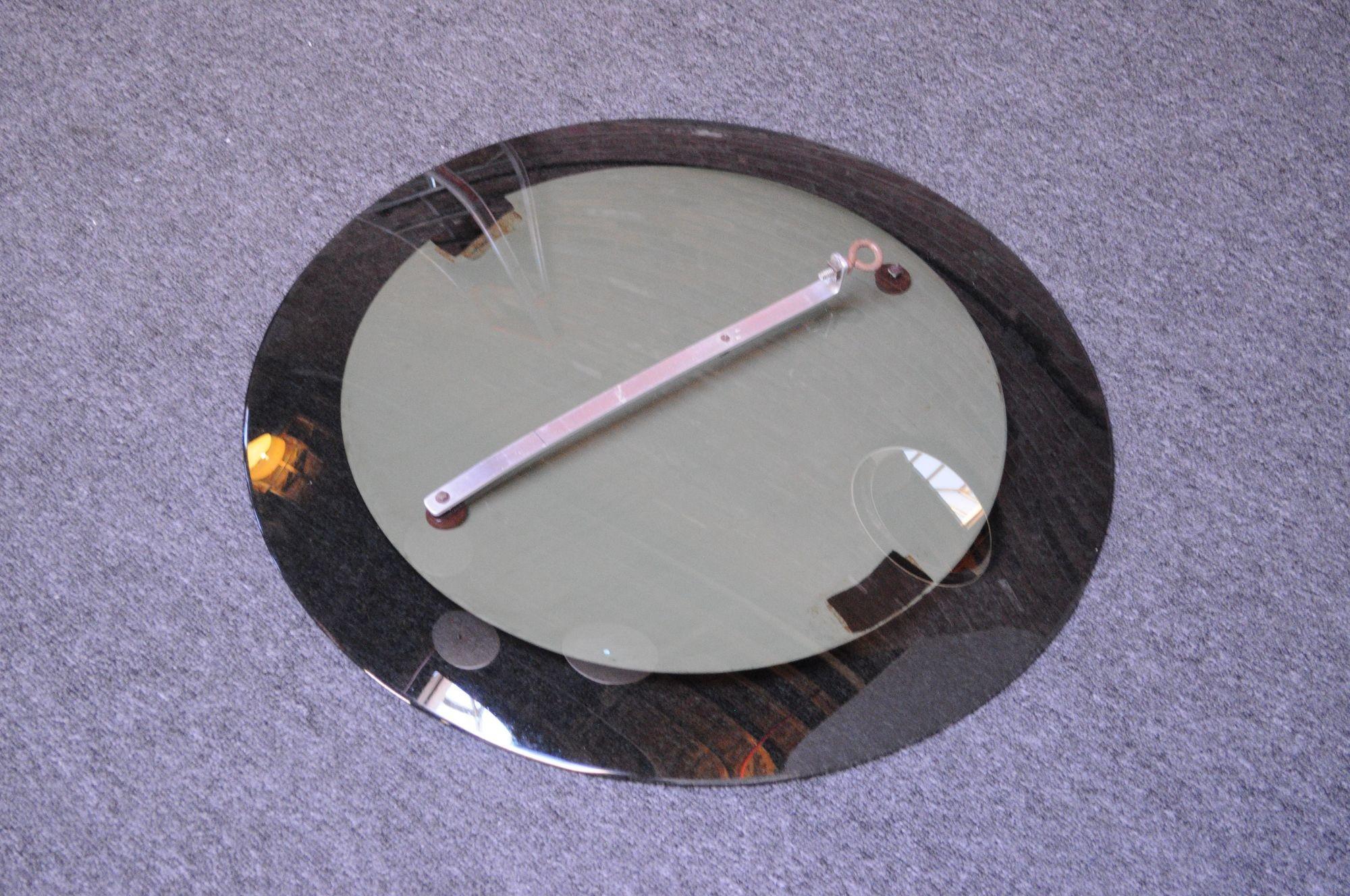 Vintage Italian Smoked Glass Concave Round Wall Mirror by Cristal Labor In Distressed Condition For Sale In Brooklyn, NY