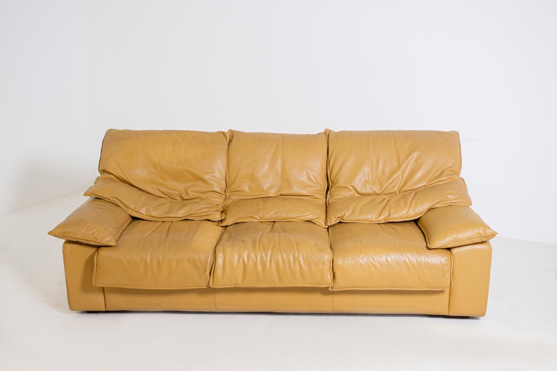 Mid-Century Modern Vintage Italian Sofa Camel-Colored Leather Three-Seat, 1970s For Sale