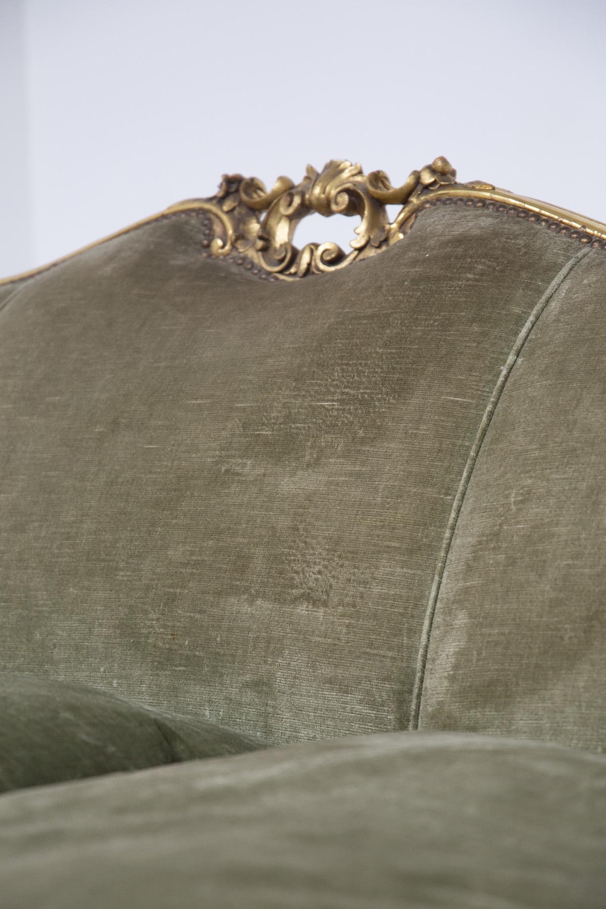 Vintage Italian Sofa in Gilded Wood and Green Velvet In Good Condition For Sale In Milano, IT