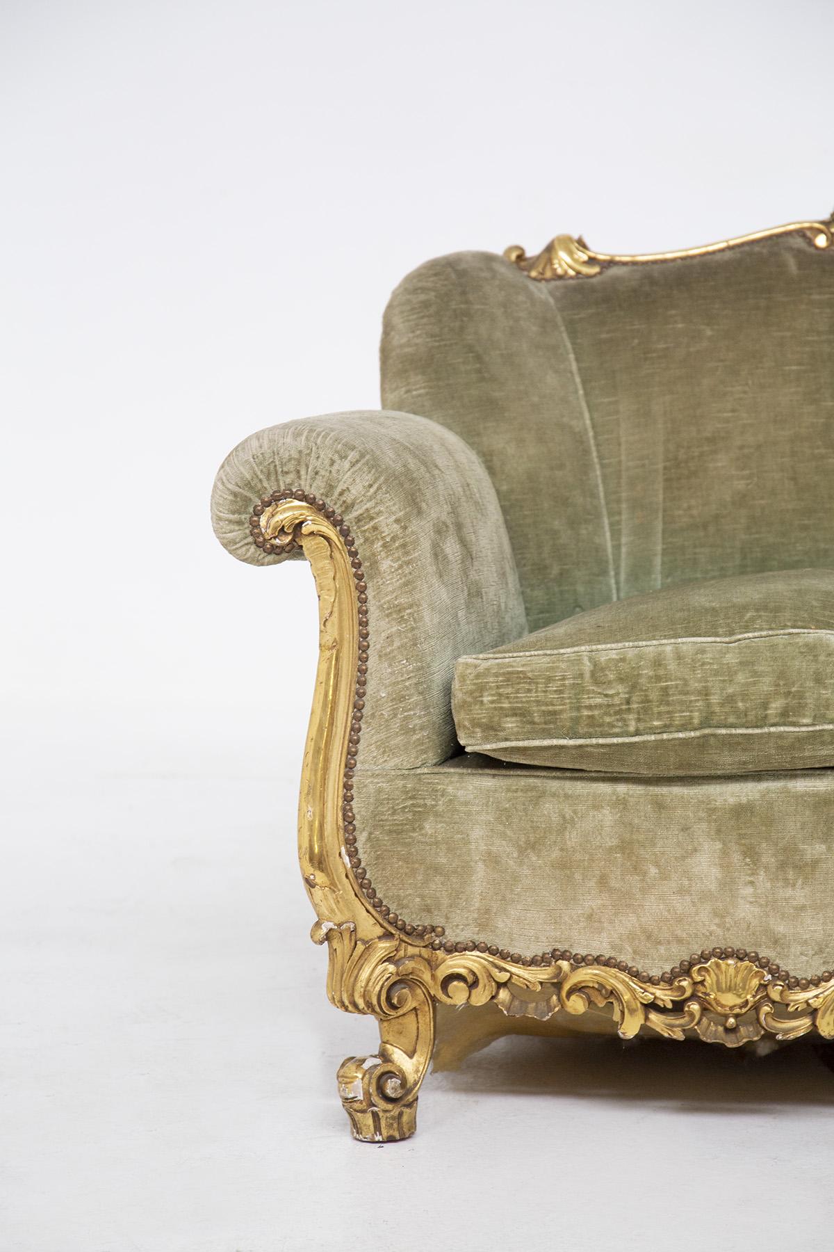 Vintage Italian Sofa in Gilded Wood and Green Velvet For Sale 1