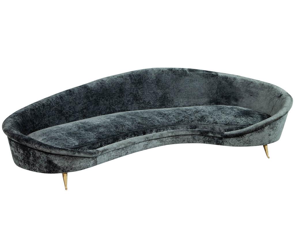 Vintage Italian Sofa in the Manner of Federico Munari 1