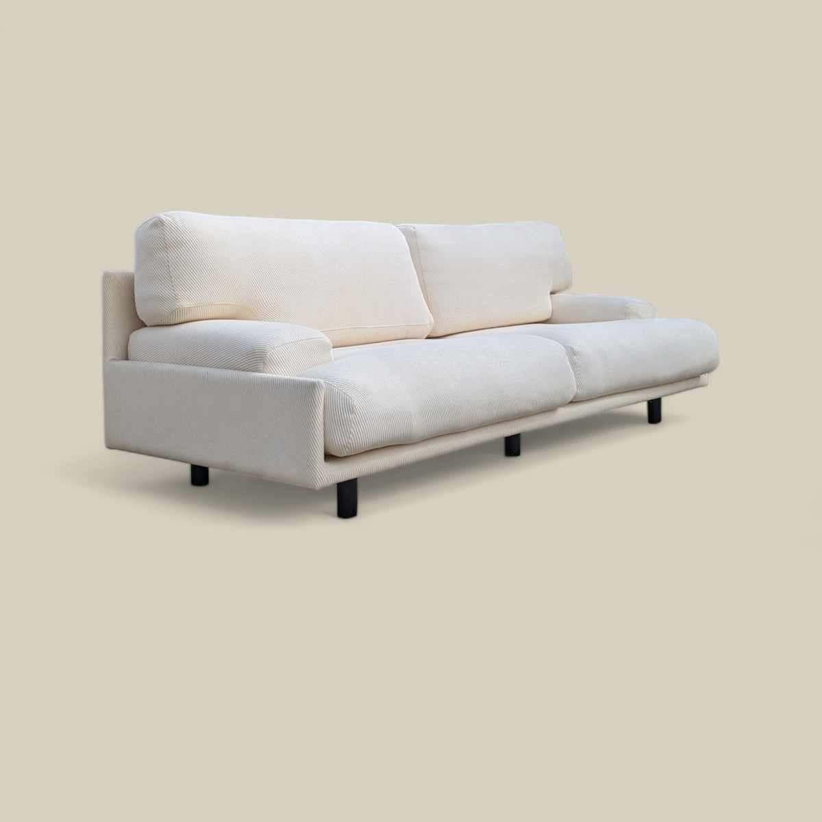 Divano italiano vintage, profilo basso, design minimalista, super confortevole, divano In condizioni buone in vendita a Rancho Cucamonga, CA